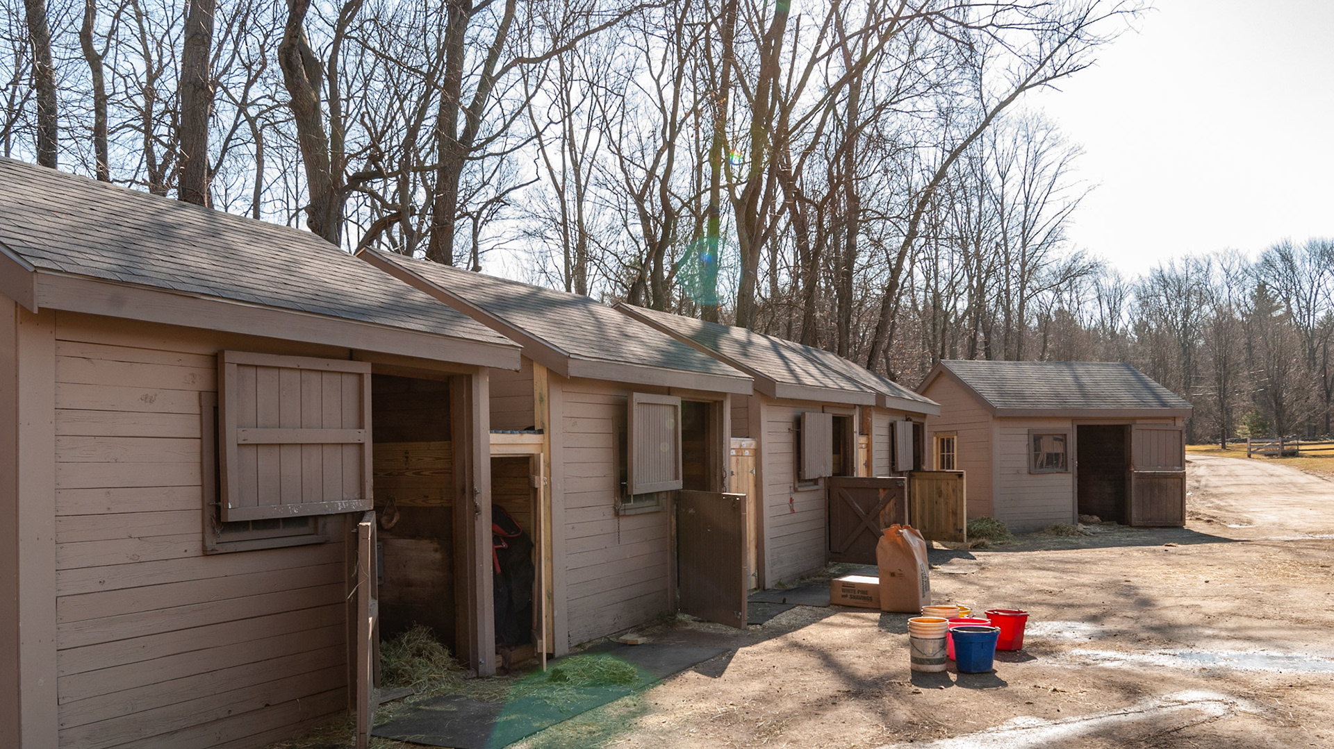 Examples of prefabricated 1 horse structures imported from the manufacturer and installed on a farm.