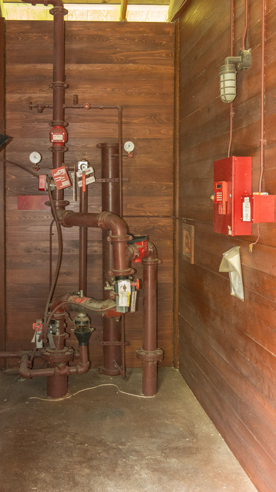 The fire alarm system and the feed for the fire sprinkler system