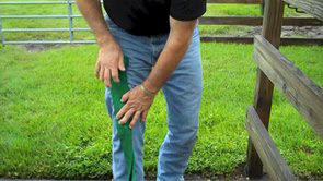 How to roll up a bandage