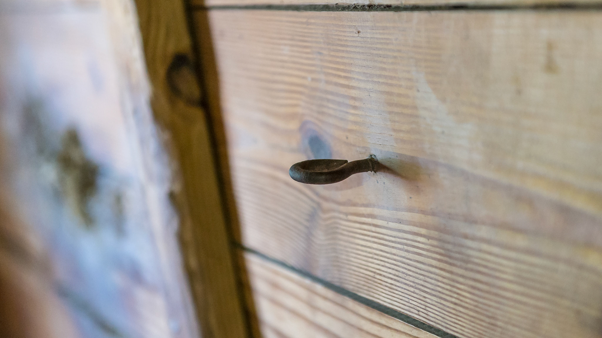 Screw eyes with nothing attached are common and can easily bruise and tear flesh and skin.