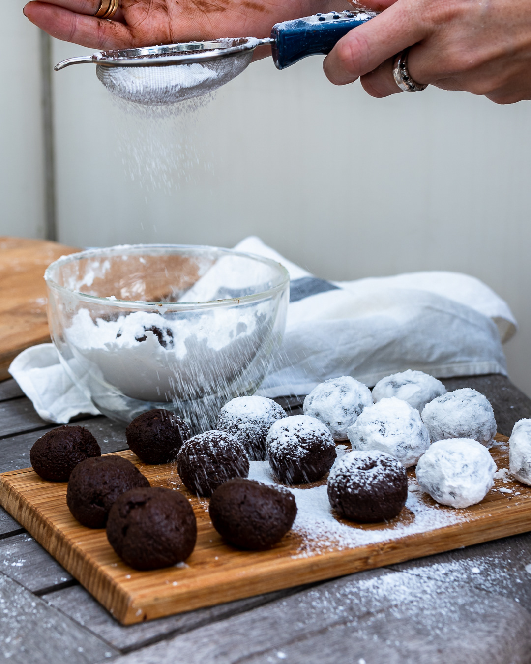 Christmas Crinkle Cookies by RawBeanBites for WELL, magazine asia