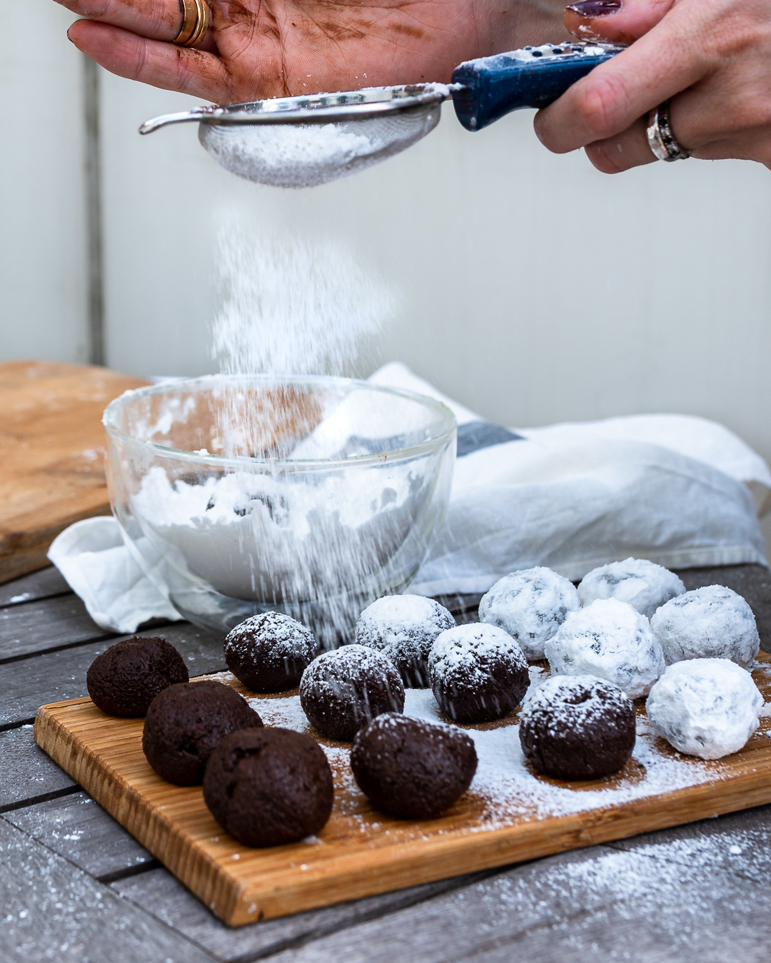 Christmas Crinkle Cookies by RawBeanBites for WELL, magazine asia