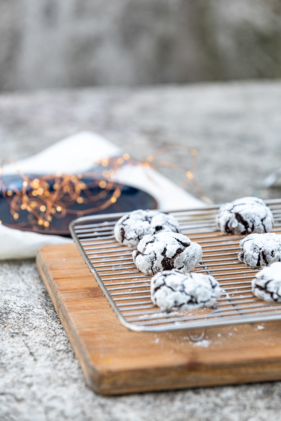 Christmas Crinkle Cookies by RawBeanBites for WELL, magazine asia