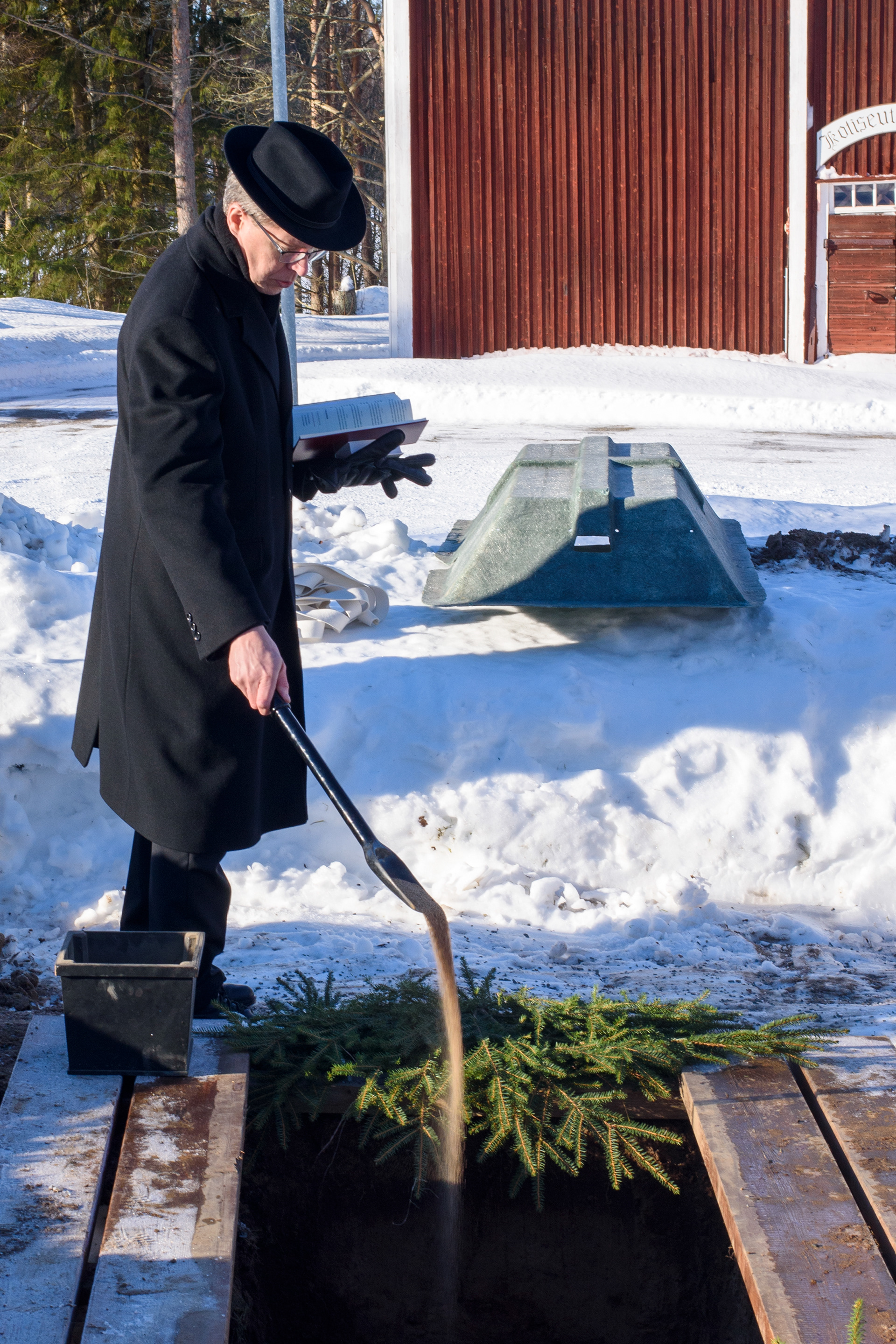 Hautajaiset Merijärvellä maaliskuussa 2021