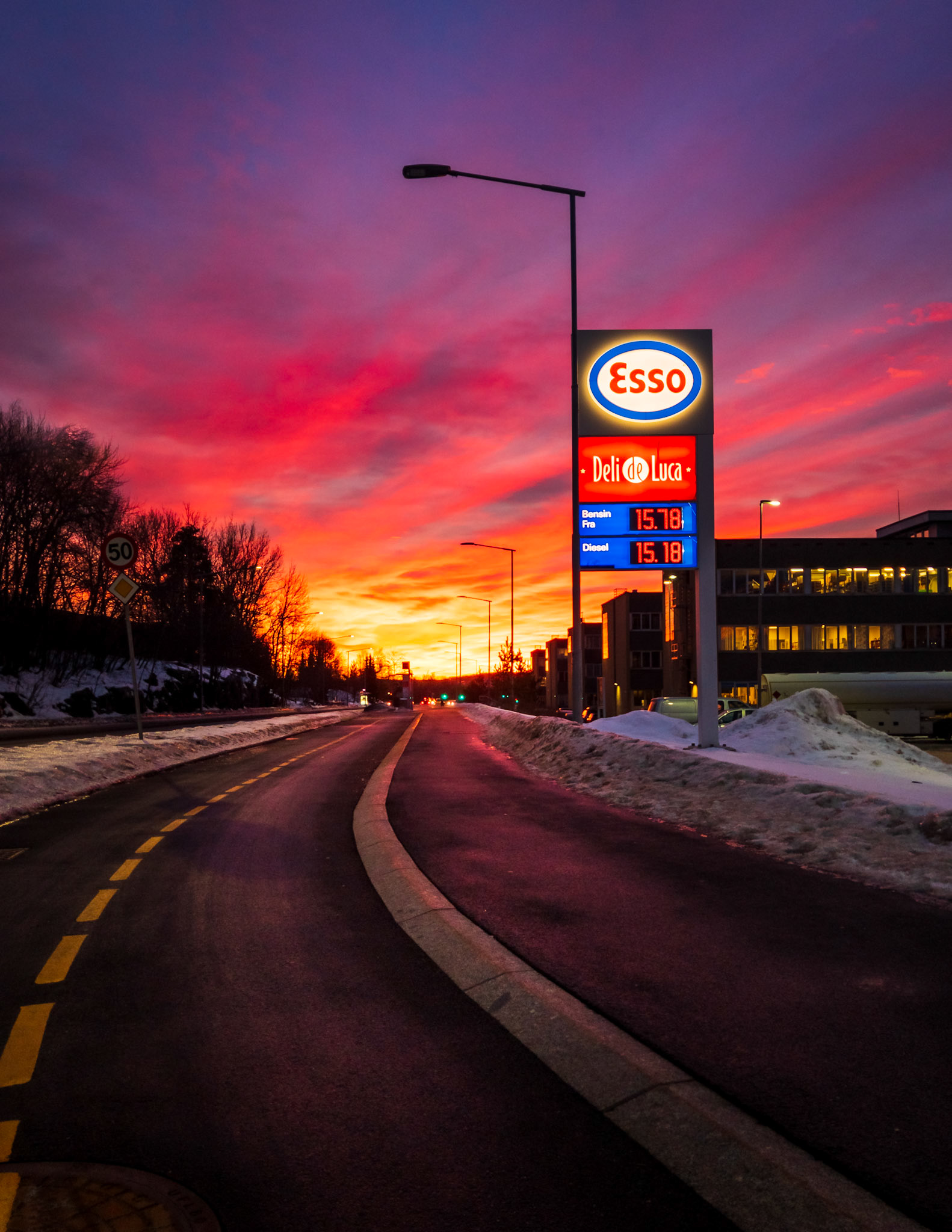 Esso i Tvetenveien, Oslo Jan-19