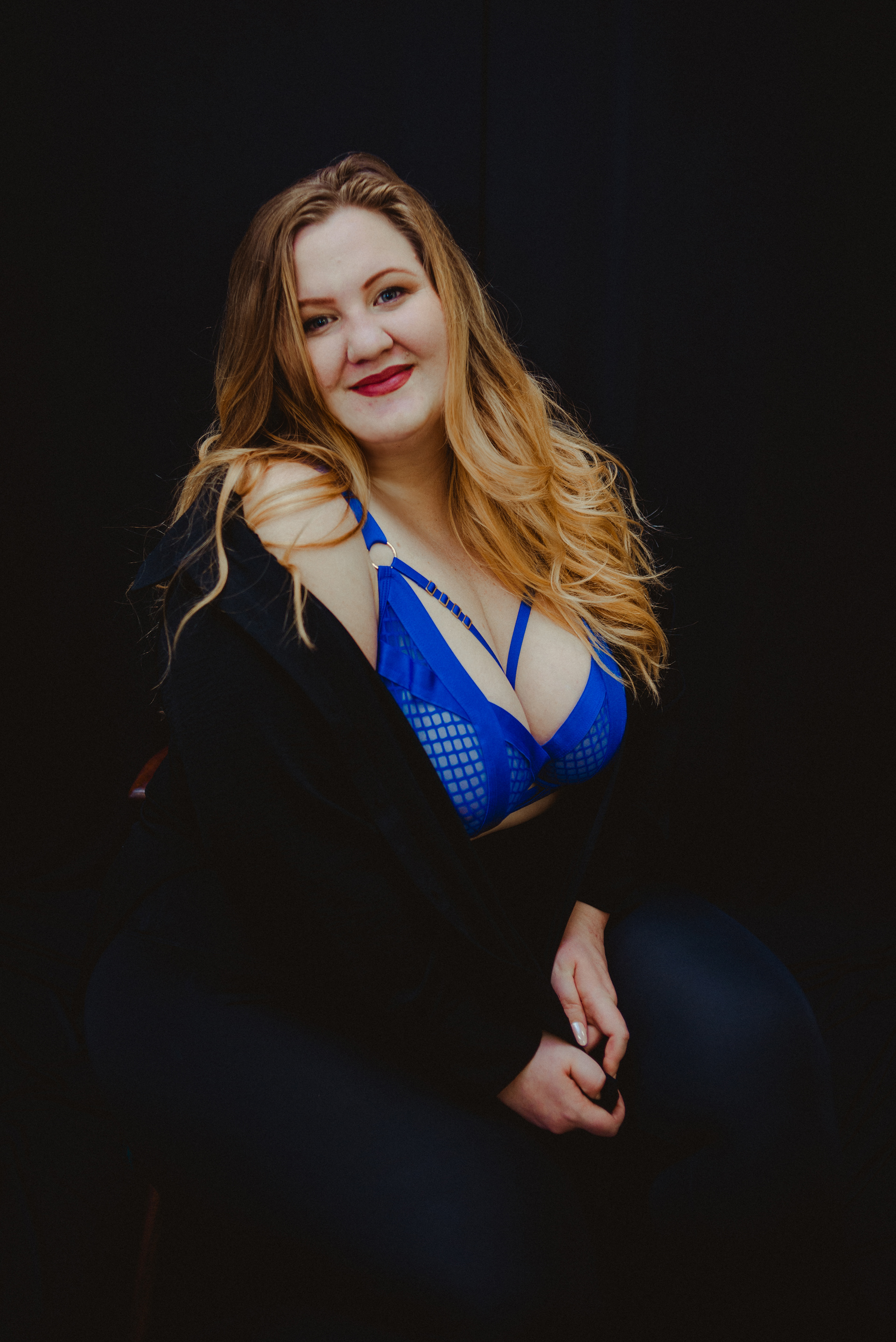 Portraits & Peaches by Coco Sillifant