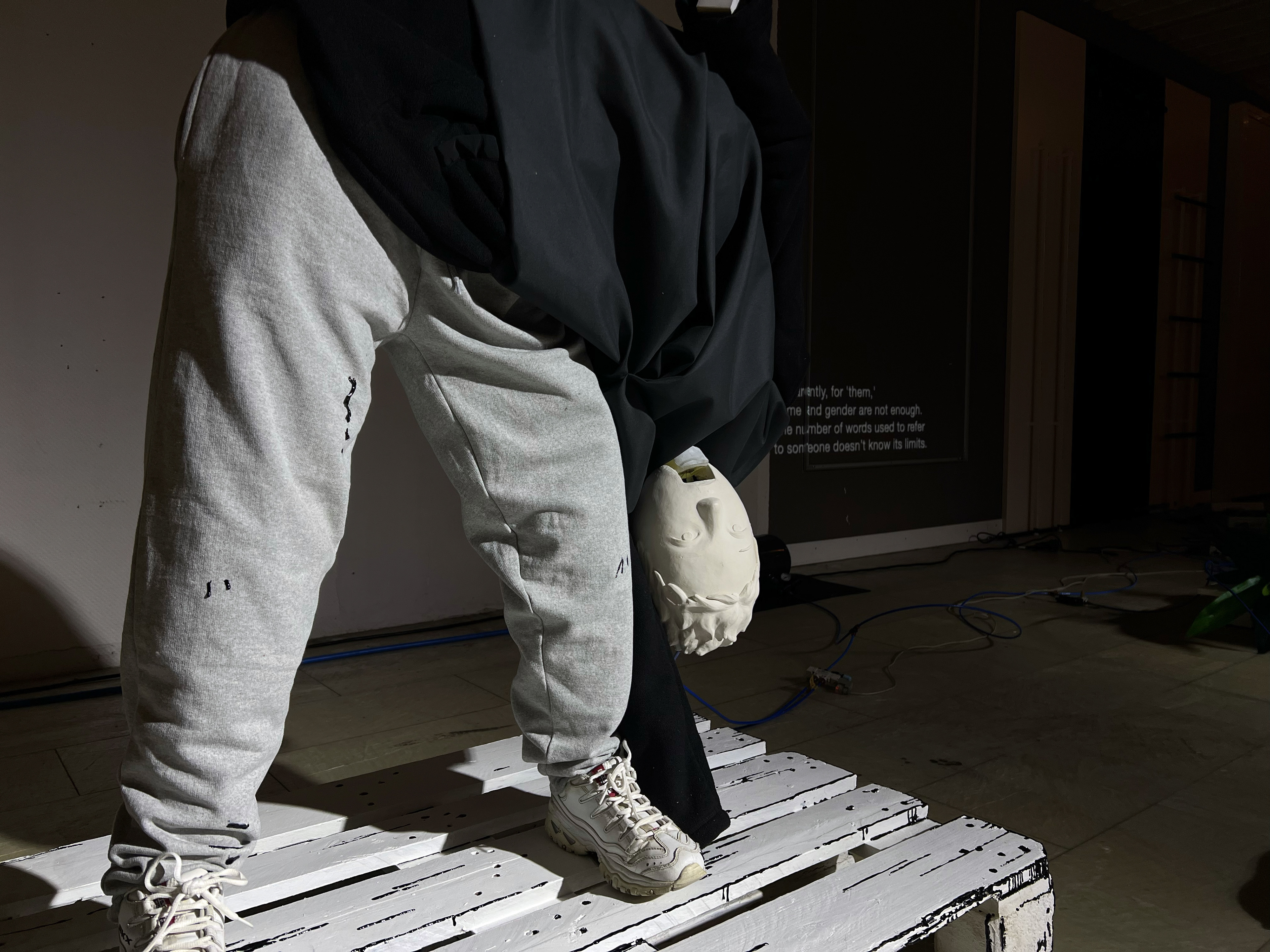 Das Gespräch der verbogenen Dinge, 2025, Kinetic, Installation, YAE IN KIM