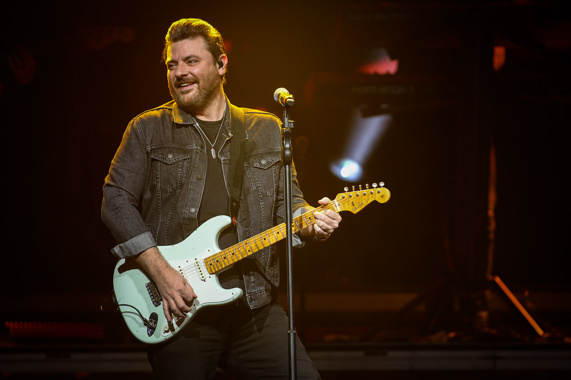 Chris Young - Turning Stone 2023