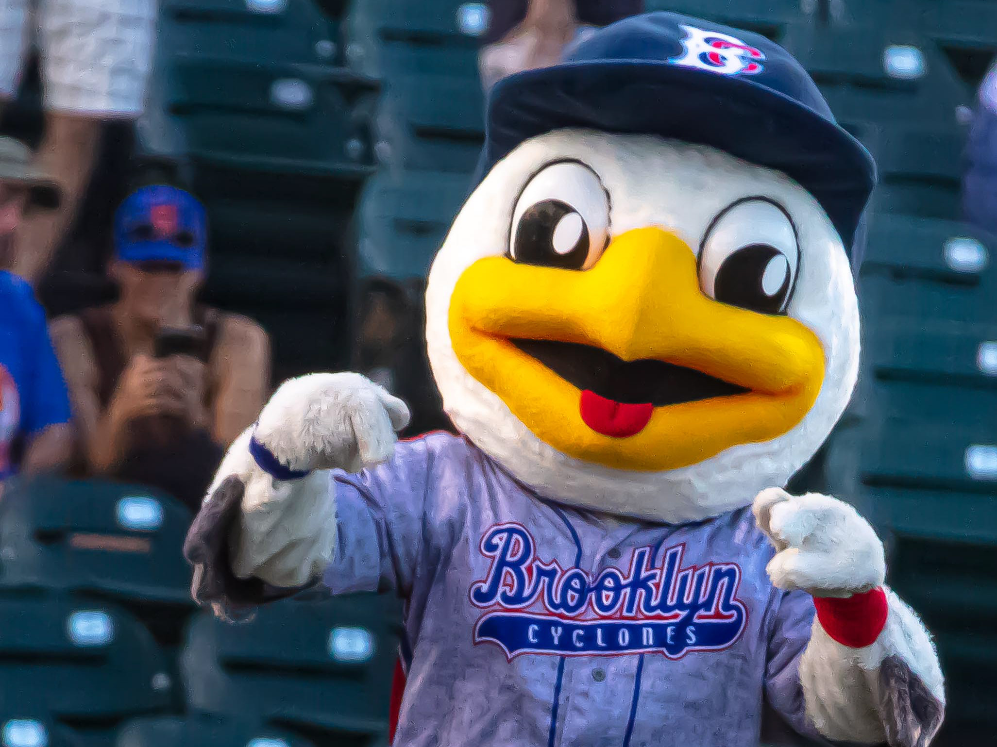 Brooklyn Cyclone's mascot, Sandy - Picture of Brooklyn Cyclones