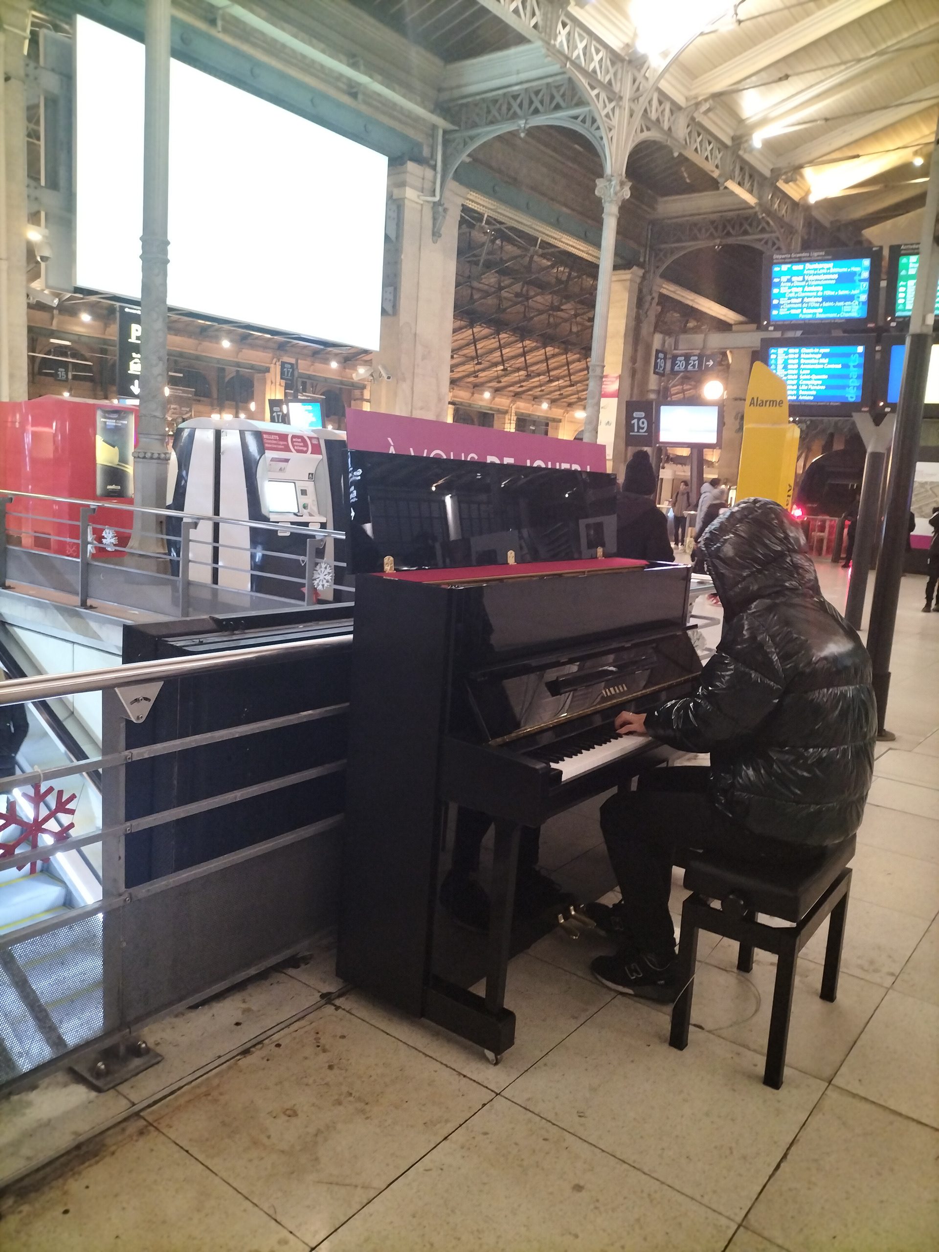 Gare du Nord, 2022