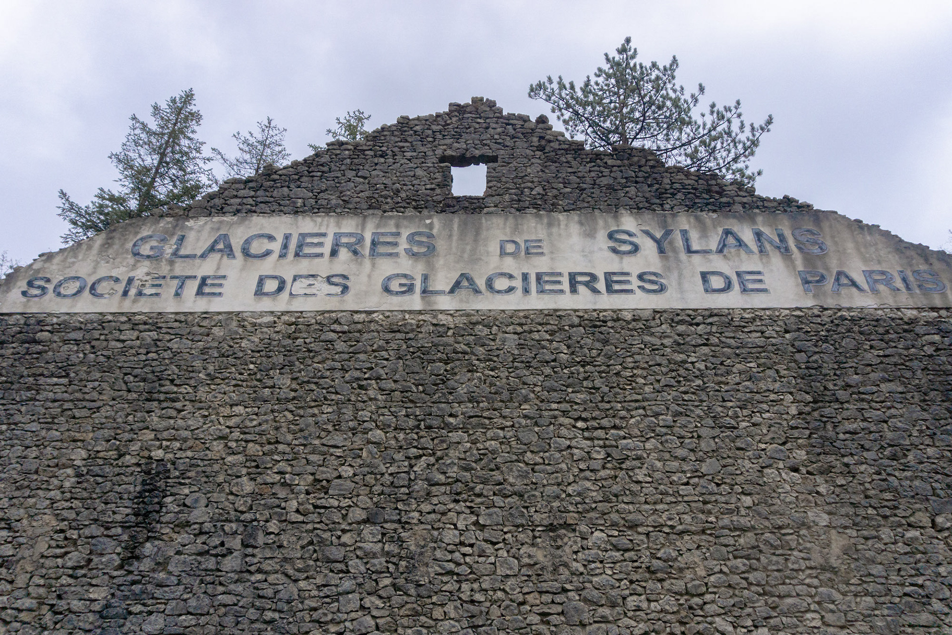 Glacières