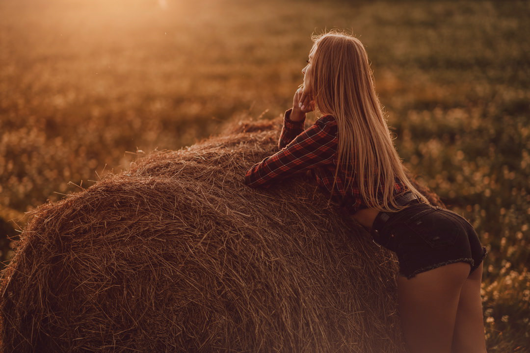 Golden Hour photoshoot - sesja zdjęciowa pinky