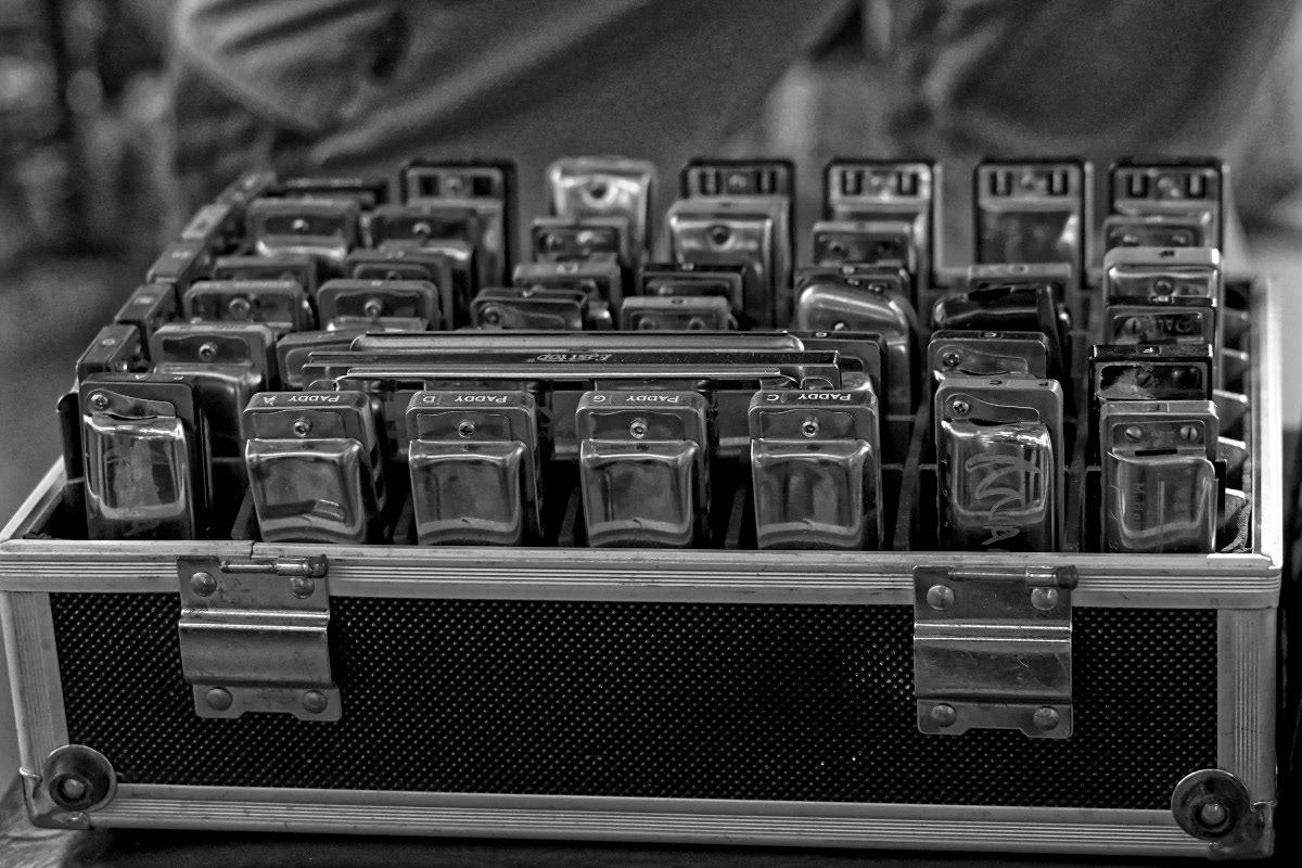 Boîte d'hamonicas - Michel Paquin