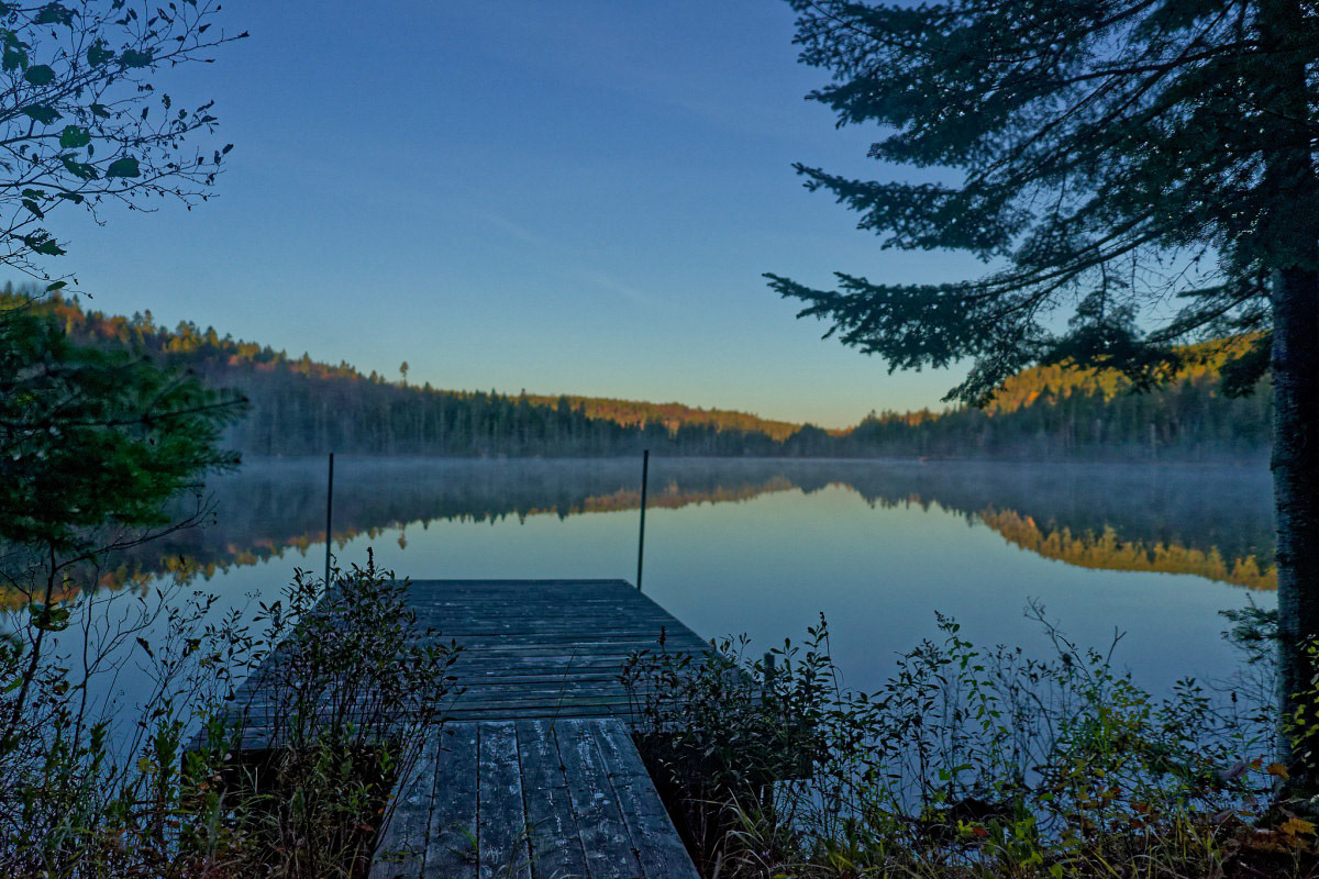 Lac à l'aurore - Michel Paquin