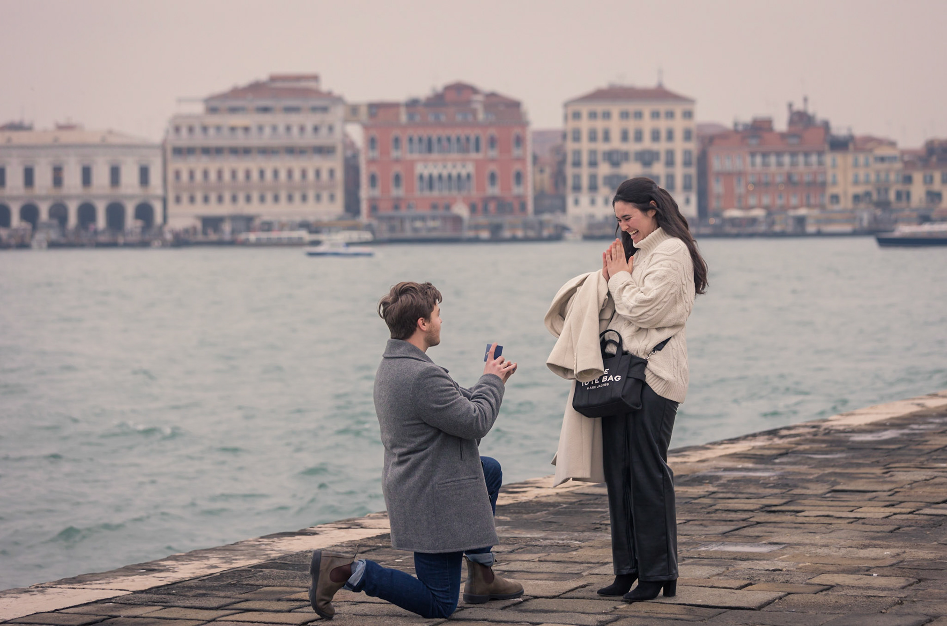 Surprise proposal in Venice