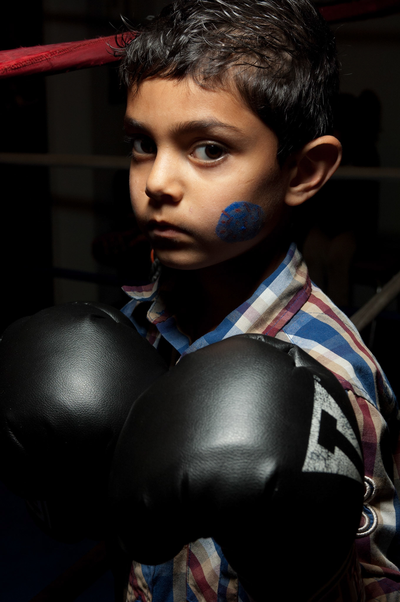 23 April 2011: Sean Garcia practices at La Habra Boxing Club in La Habra, CA