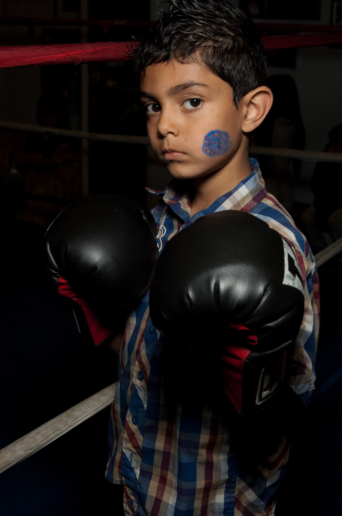 23 April 2011: Sean Garcia practices at La Habra Boxing Club in La Habra, CA