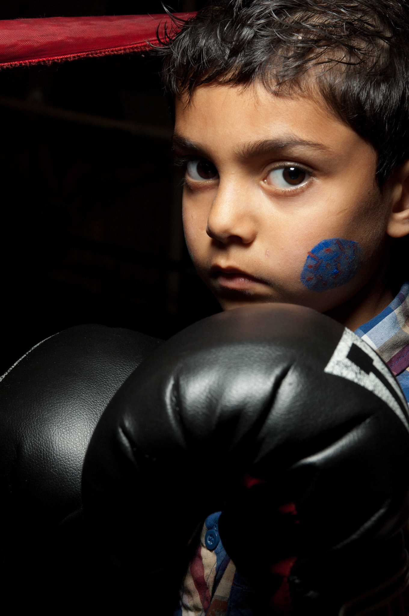 23 April 2011: Sean Garcia practices at La Habra Boxing Club in La Habra, CA