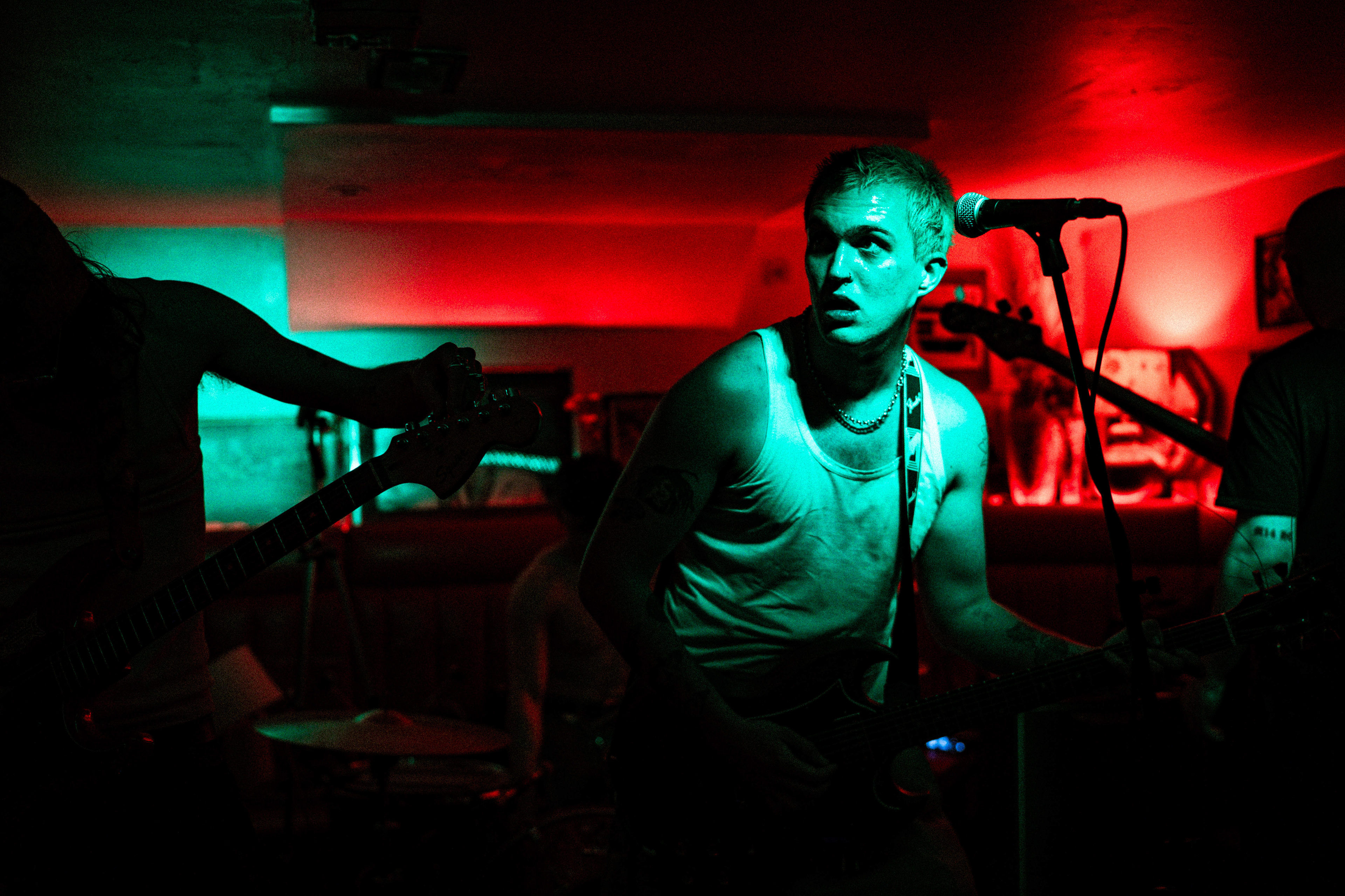 Leeroy Salmon @ Big Hands