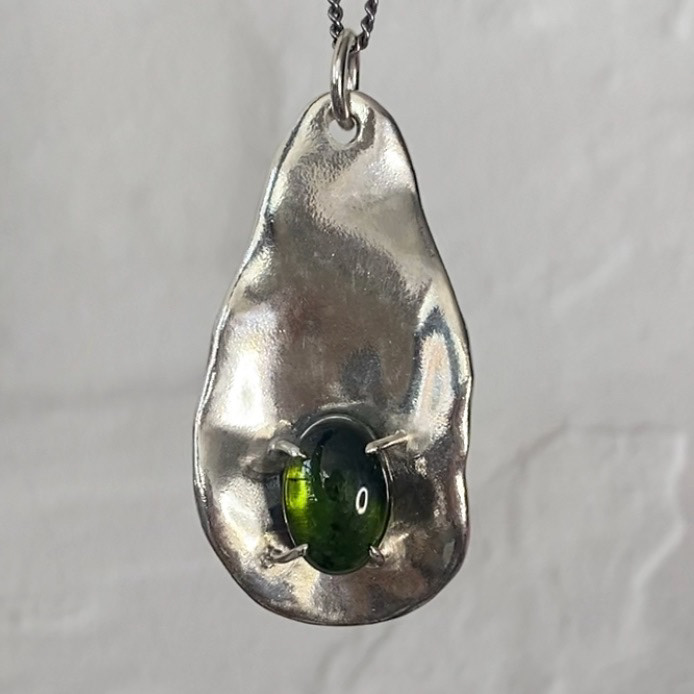 Oyster Pendant with Green Tourmaline