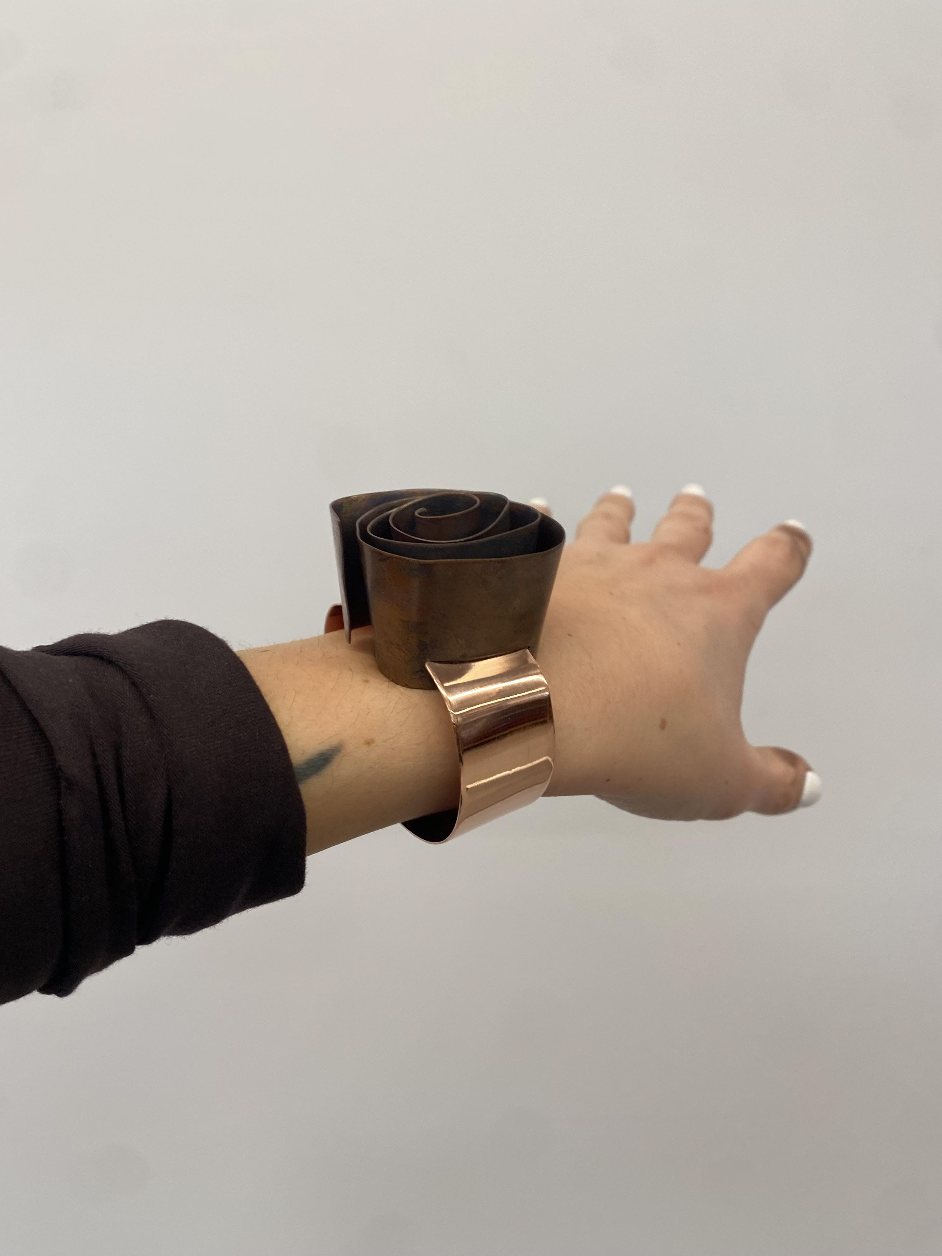 Minimal Bracelet based on the sculpture 'The Matter of Time' by Richard Serra (2025)