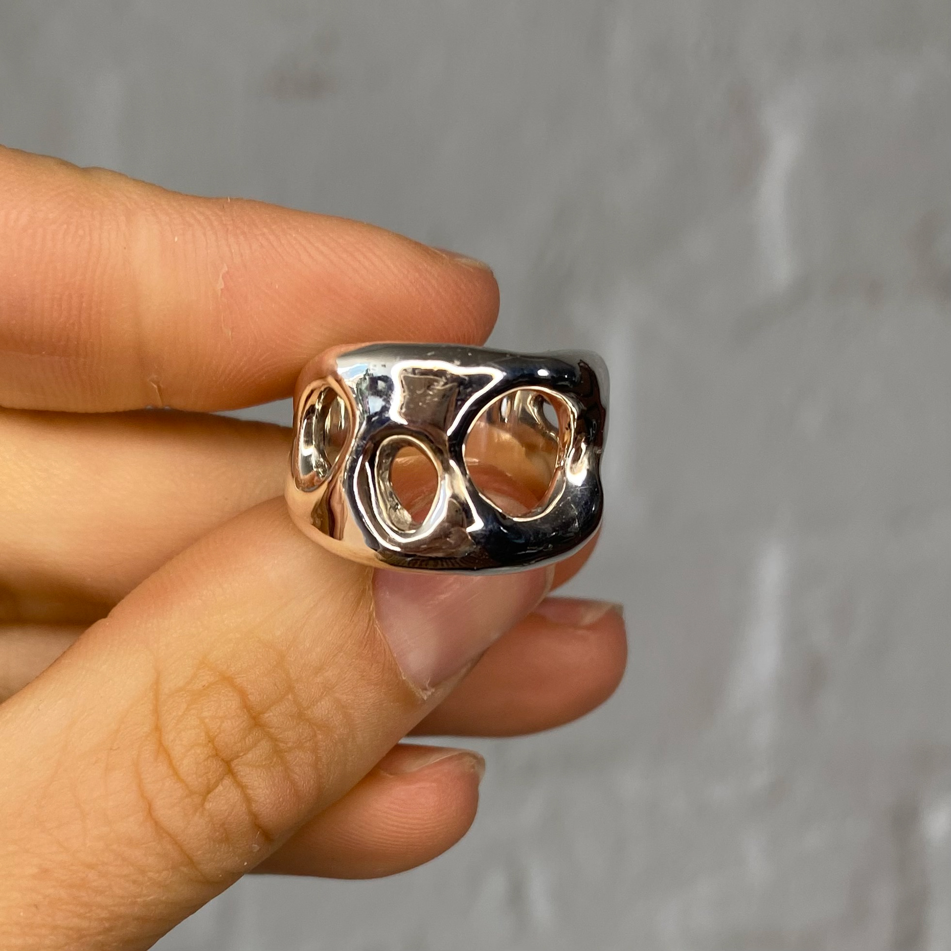 Bubbles Ring