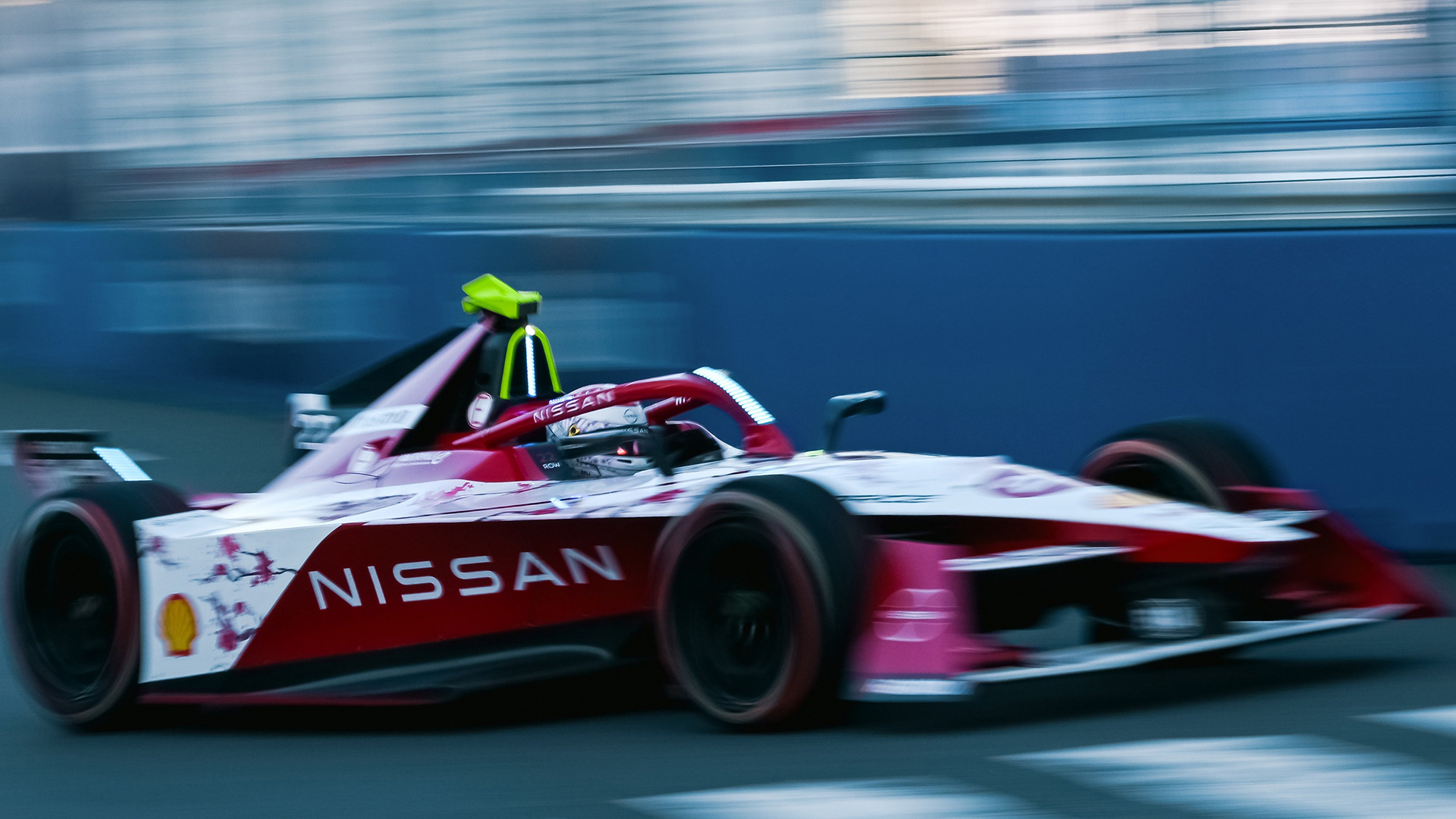 Photo by Tomoki Mera