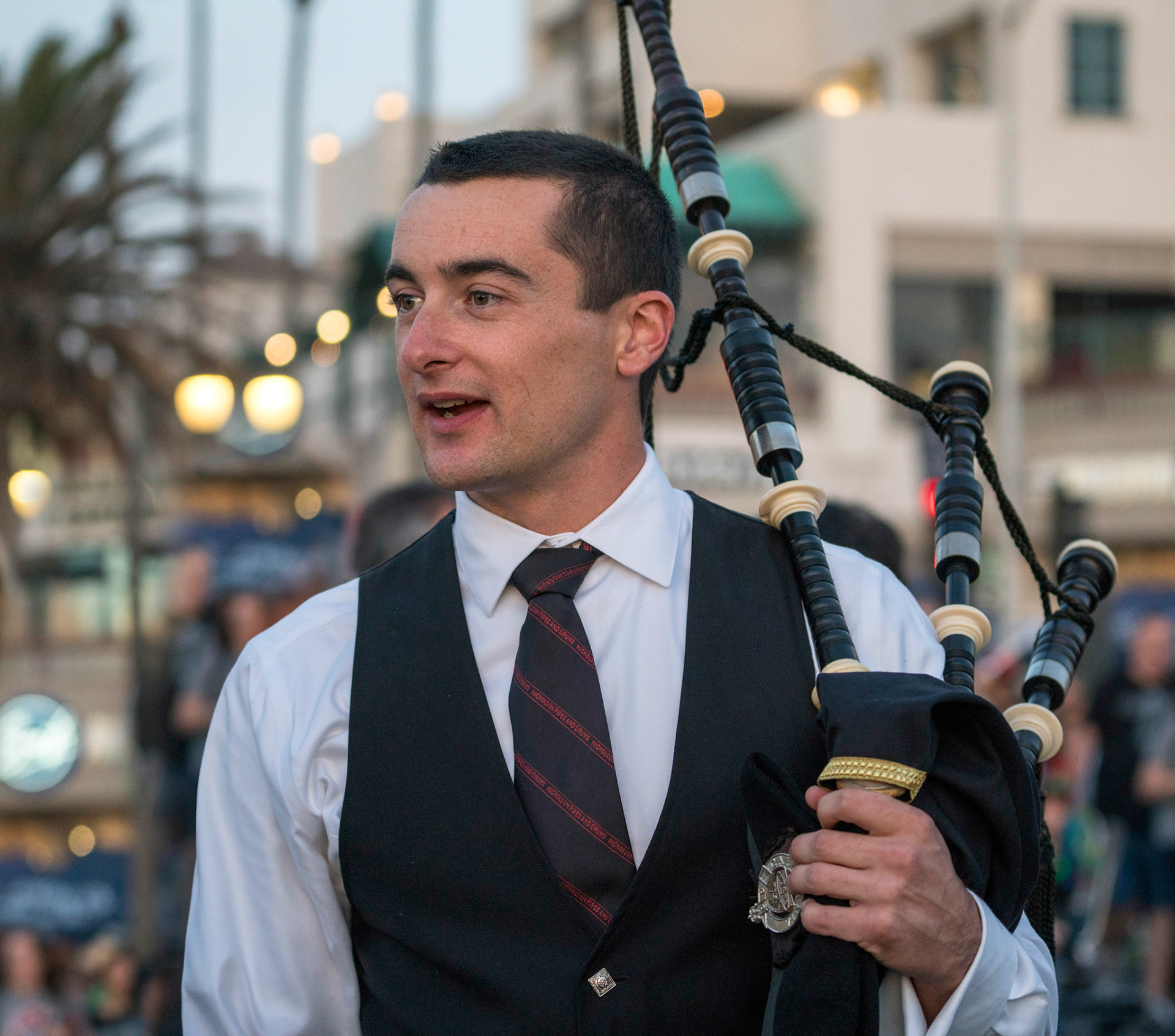 ‘Light of Love’ Parade at benefit for youth shelter