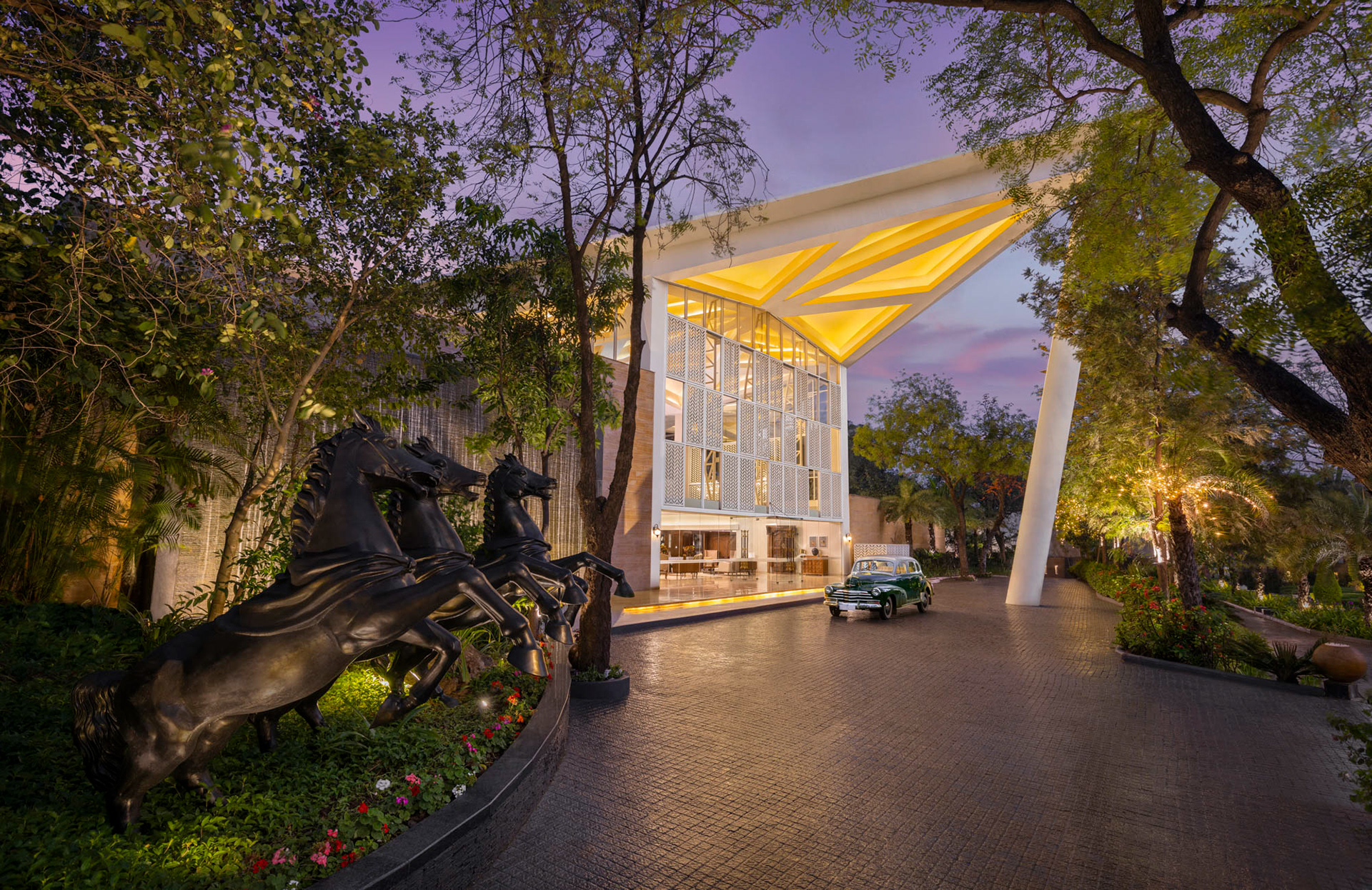 Taj Aravali Resort & Spa, Udaipur