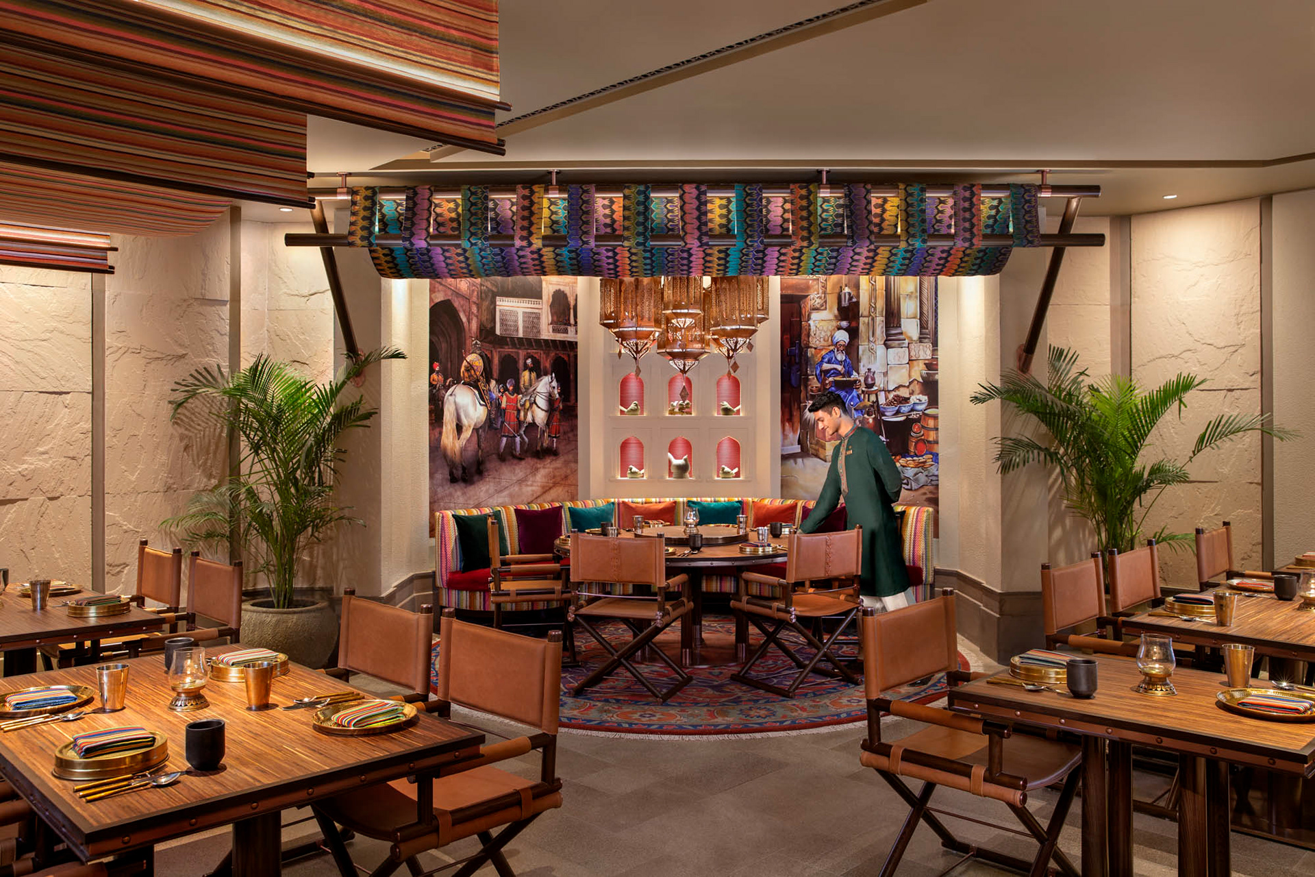 Loya: Taj Palace
