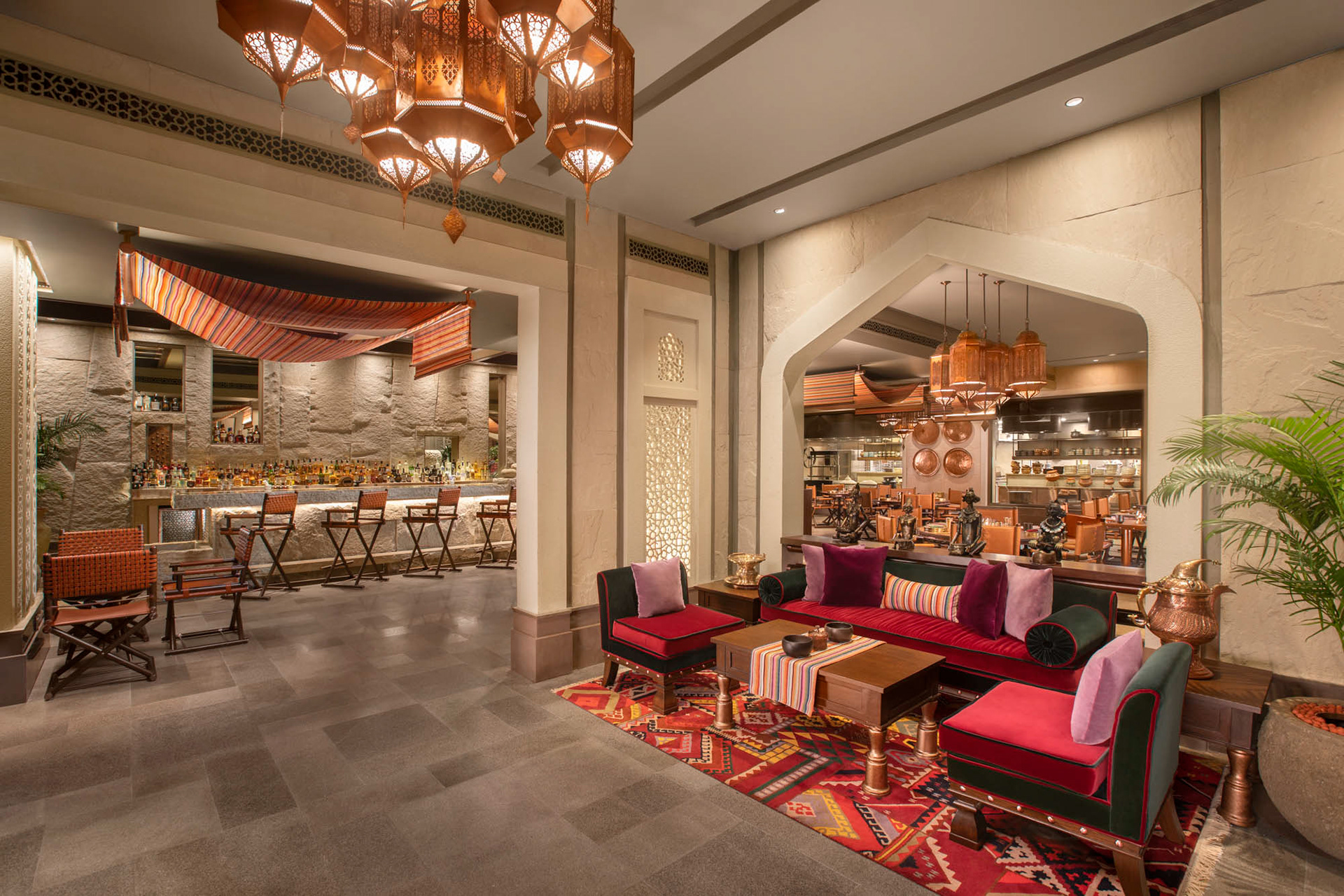 Loya: Taj Palace