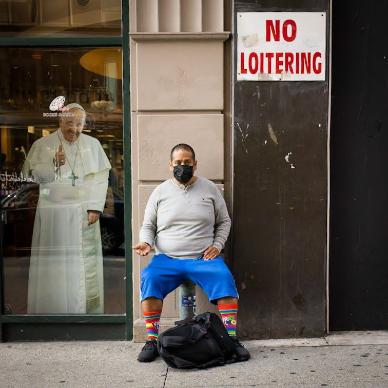 No Loitering
