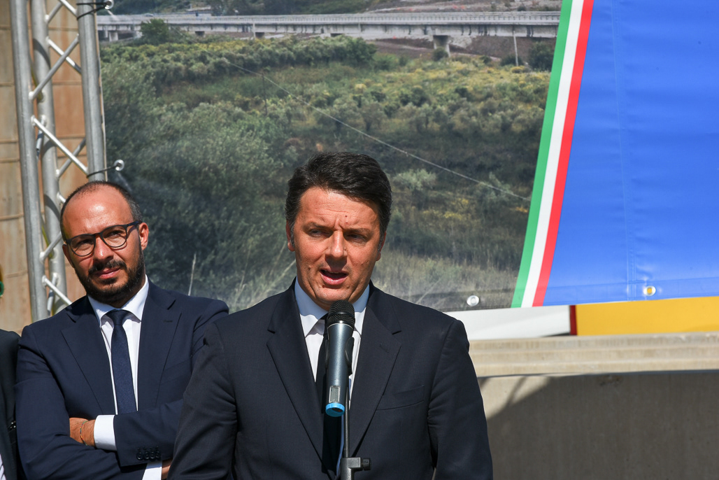 Davide Faraone, Matteo Renzi. Inaugurazione viadotto Himera, autostrada PA-CT. 2016