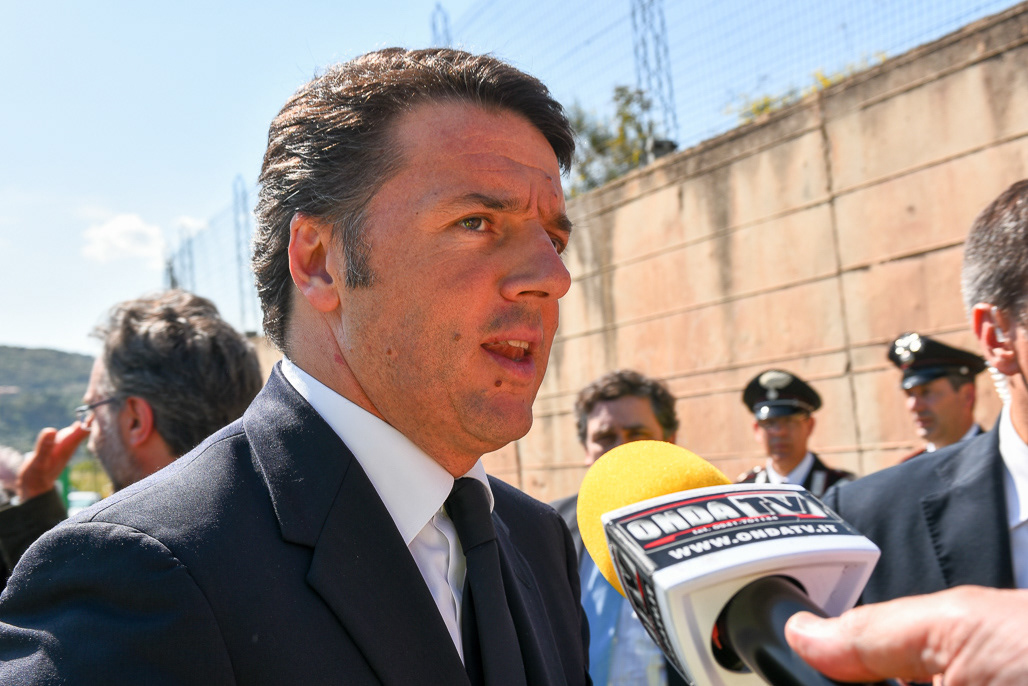 Matteo Renzi, inaugurazione viadotto Himera autostrada PA-CT nel 2016.