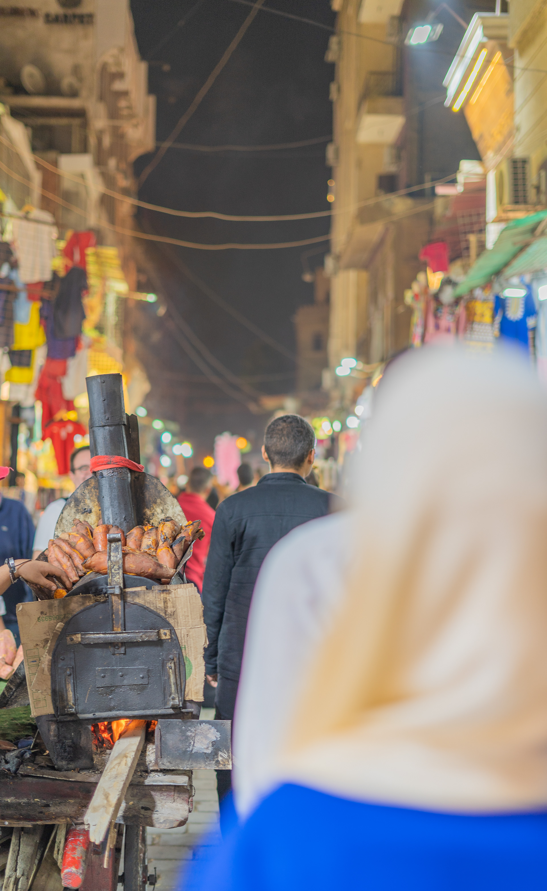 Bustle in the Khan el Khalili bazaar in Cairo city.