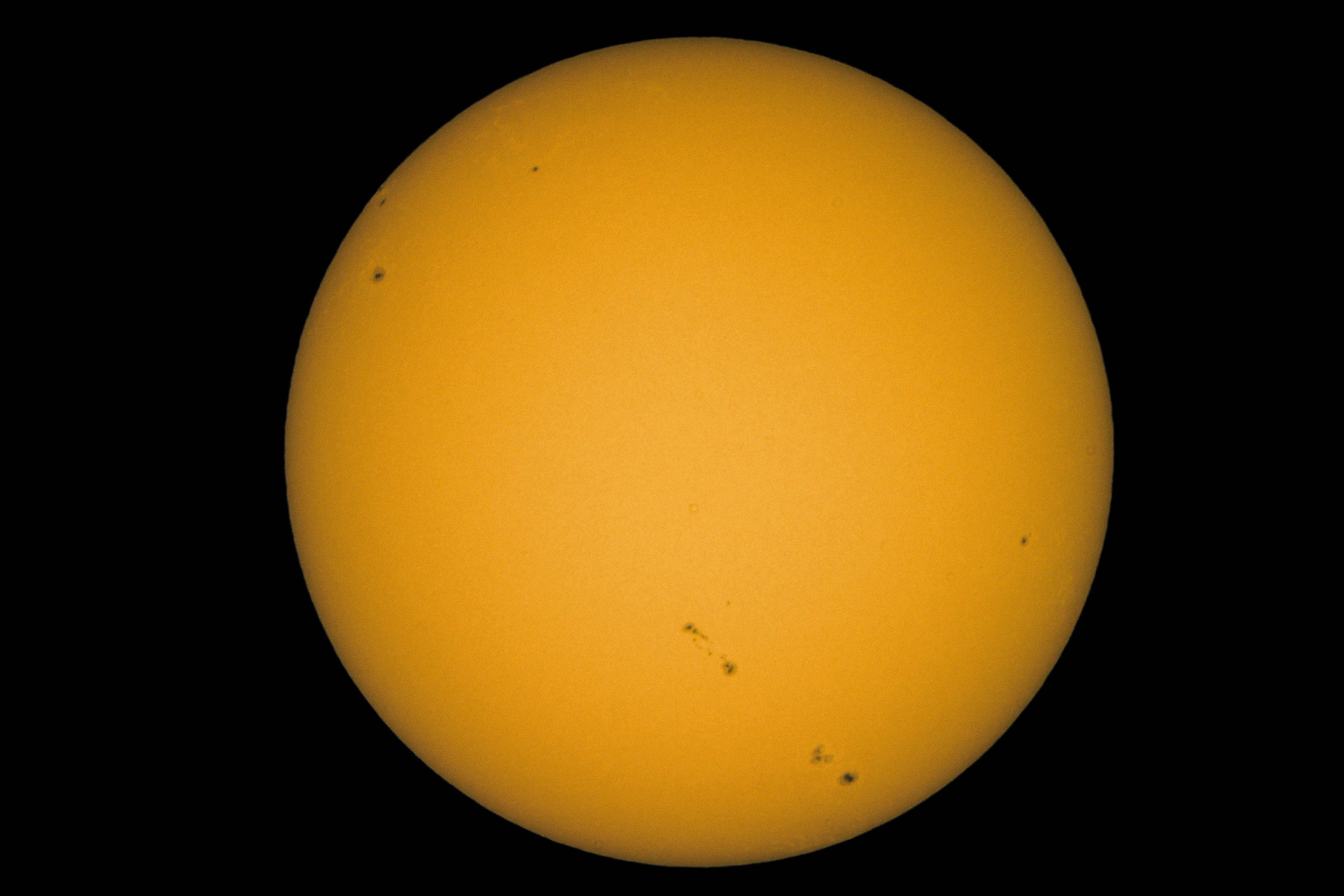 Le soleil a travers un filtre solarium 