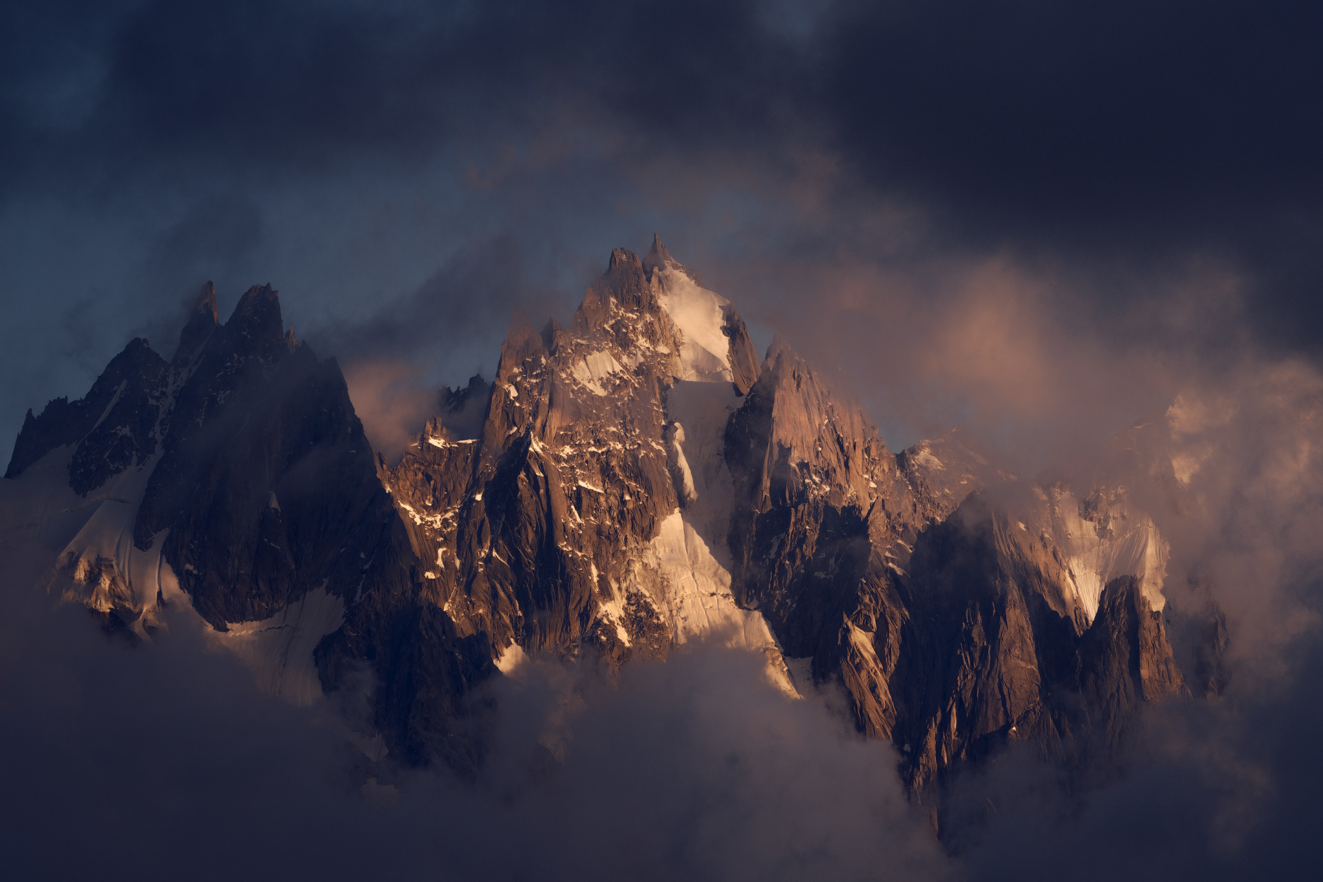 Frostpeak Lands