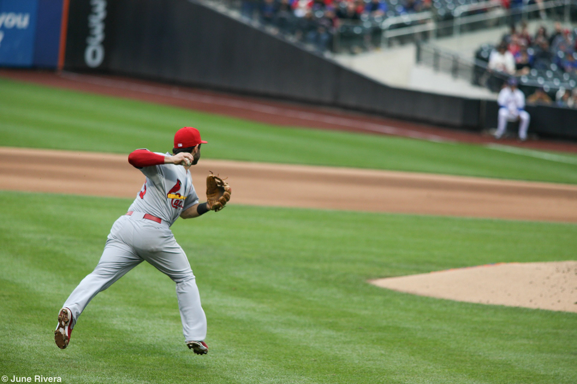 #33 Daniel Descalso