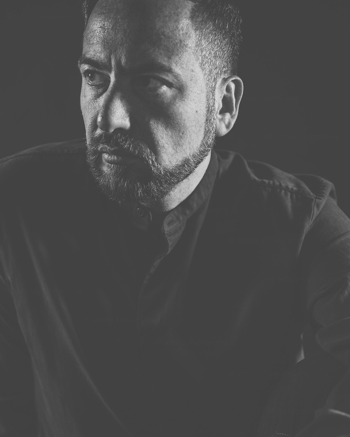 Fotografo de Arquitectura Attilio Fiumarella vive e trabalho no Porto