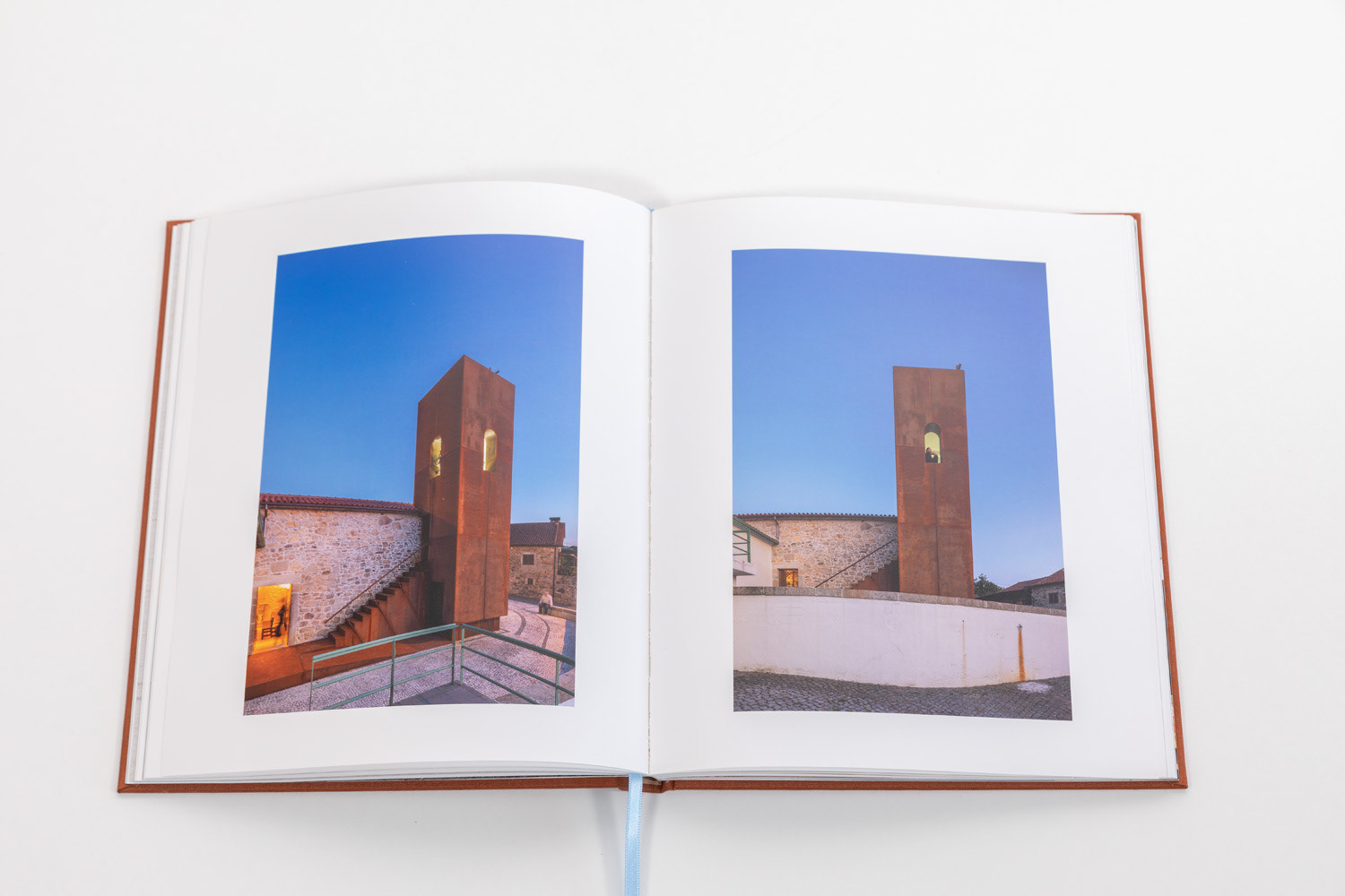Livro - Igreja Ancestral de Fraião: História, Restauro e Futuro - DST - Nuno Capa