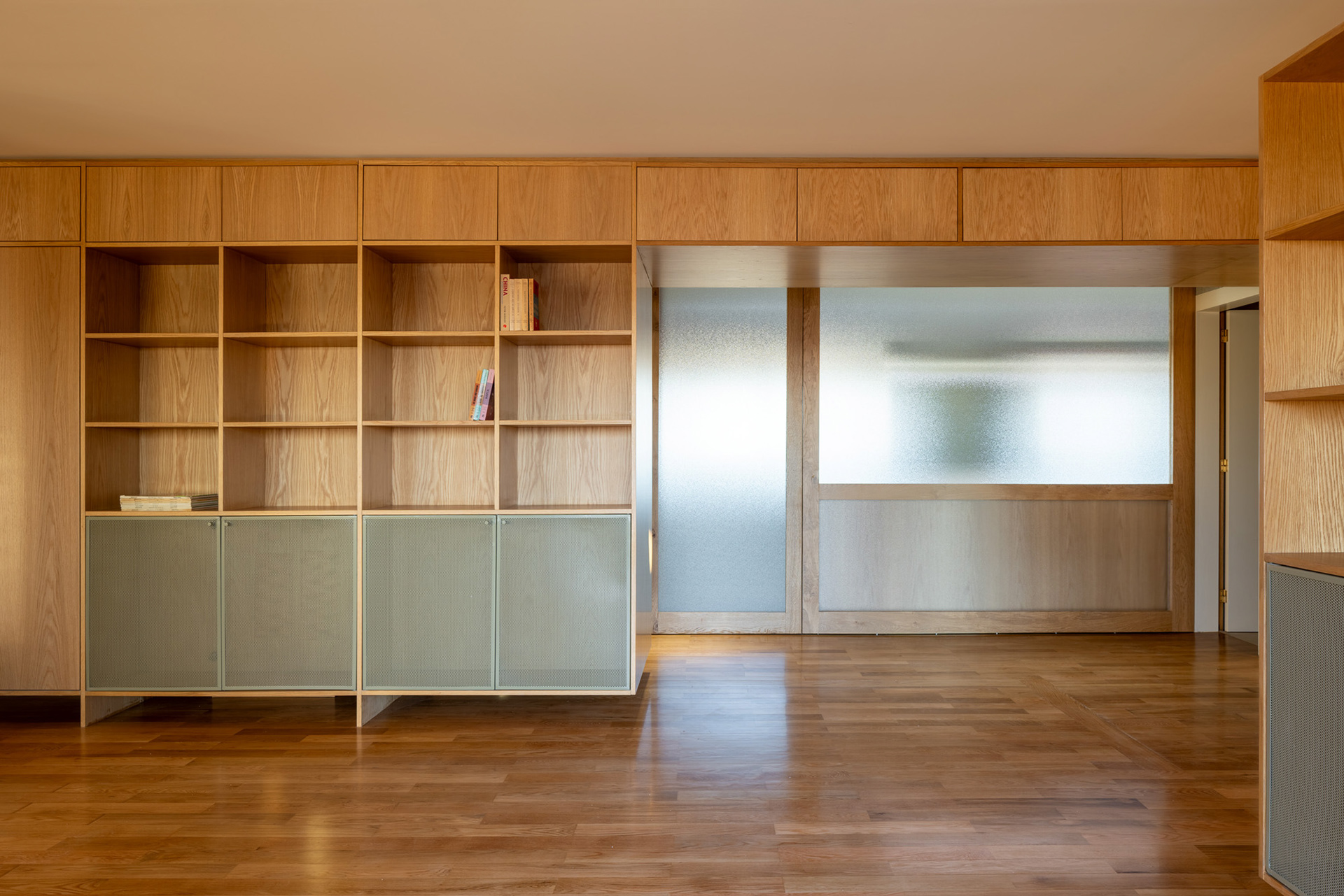 CC Apartment, reabilitação de apartamento em Vila Nova de Gaia, projeto de AR2A Arquitectos, fotografia de arquitetura