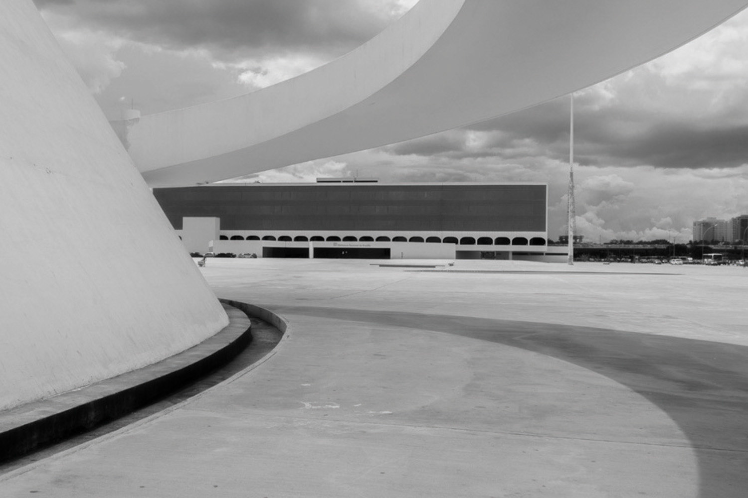 Fotografia de Arquitectura - Attilio Fiumarella - Oscar Niemeyer no Brasil