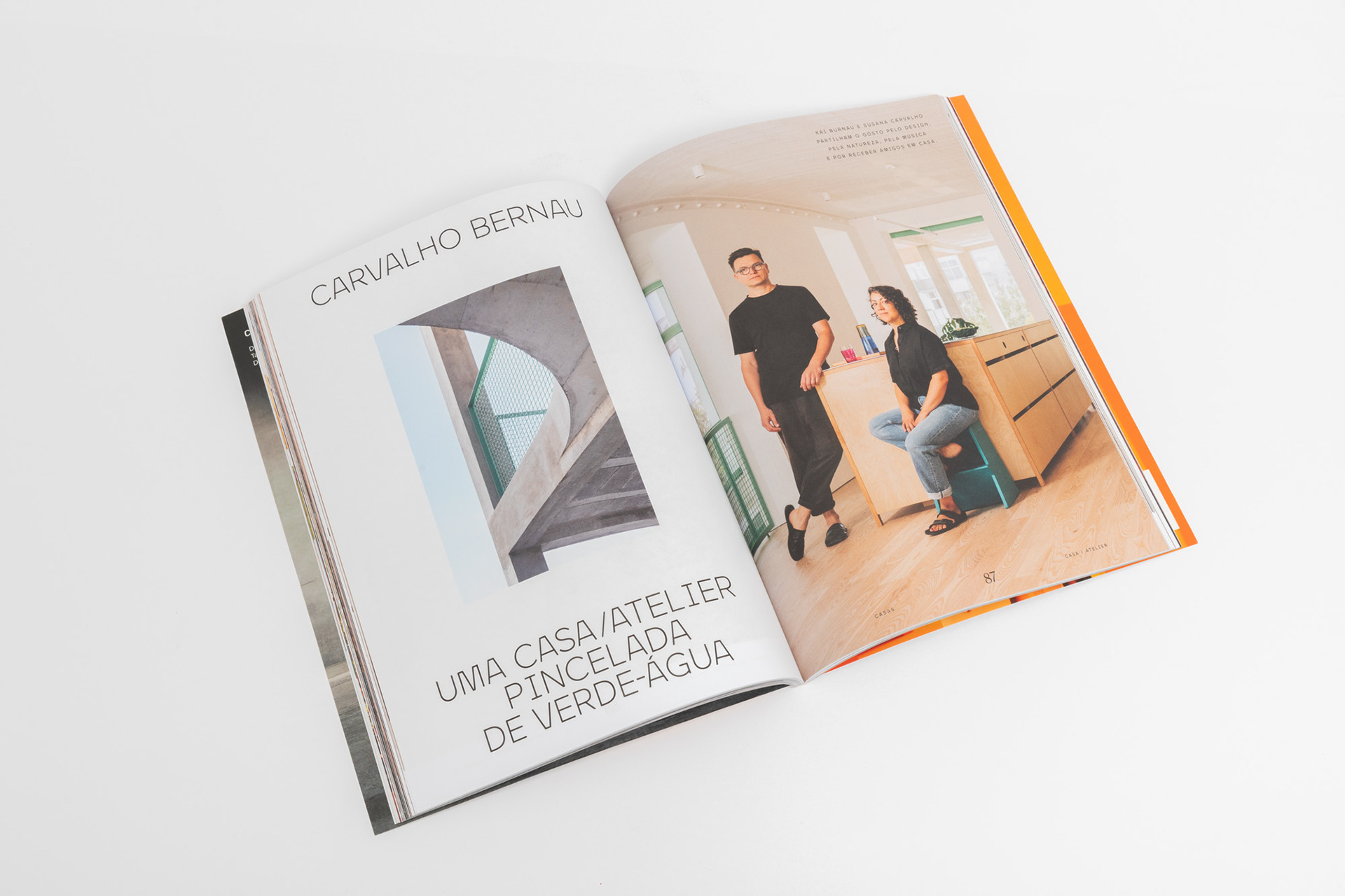OBSERVADOR LifeStyle n25 - Carvalho Bernau, Uma Casa/Atelier Pincelada de Verde-Água