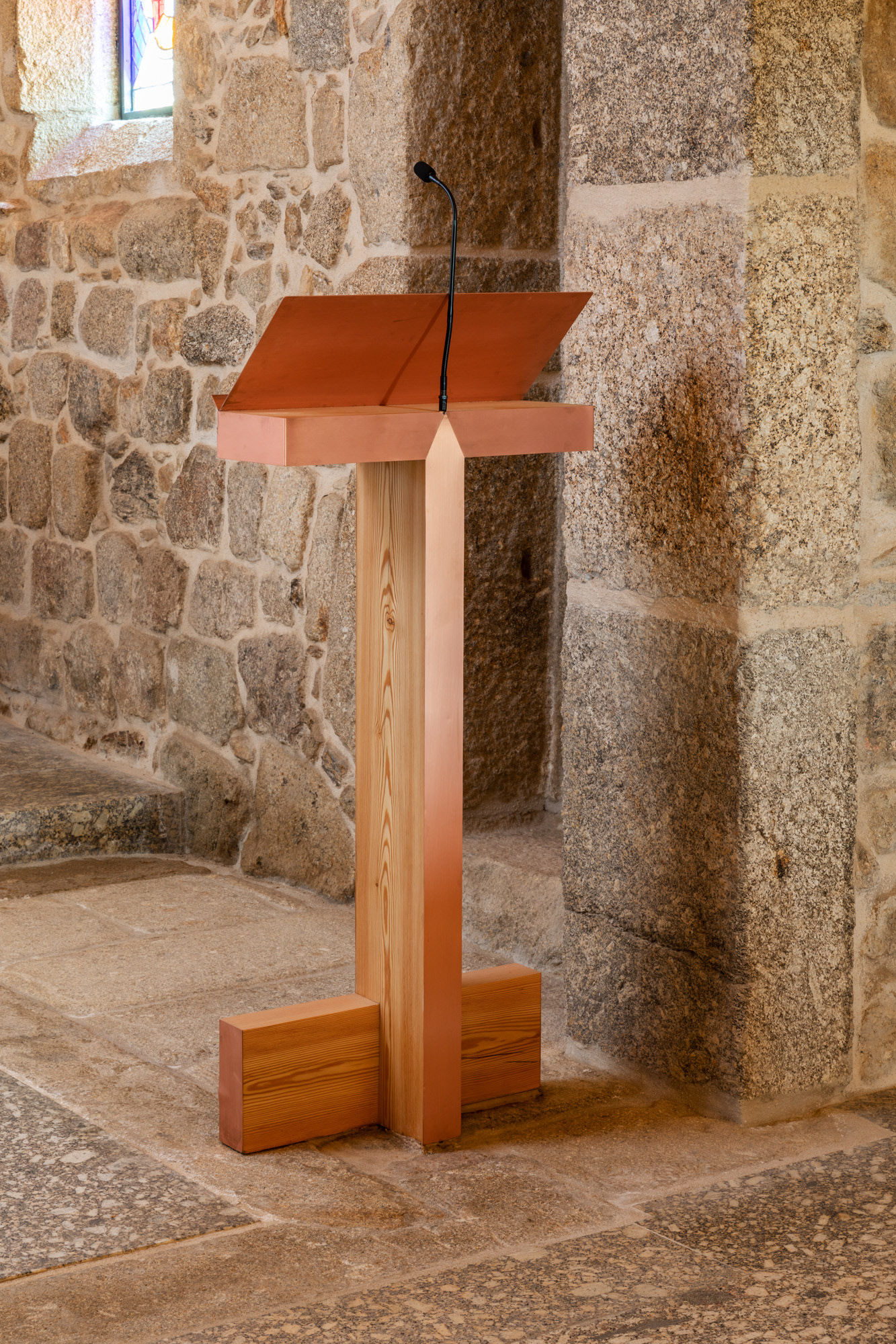 Fotografia de Arquitectura - Attilio Fiumarella - Nuno Capa Arquitecto - Igreja de Santiago