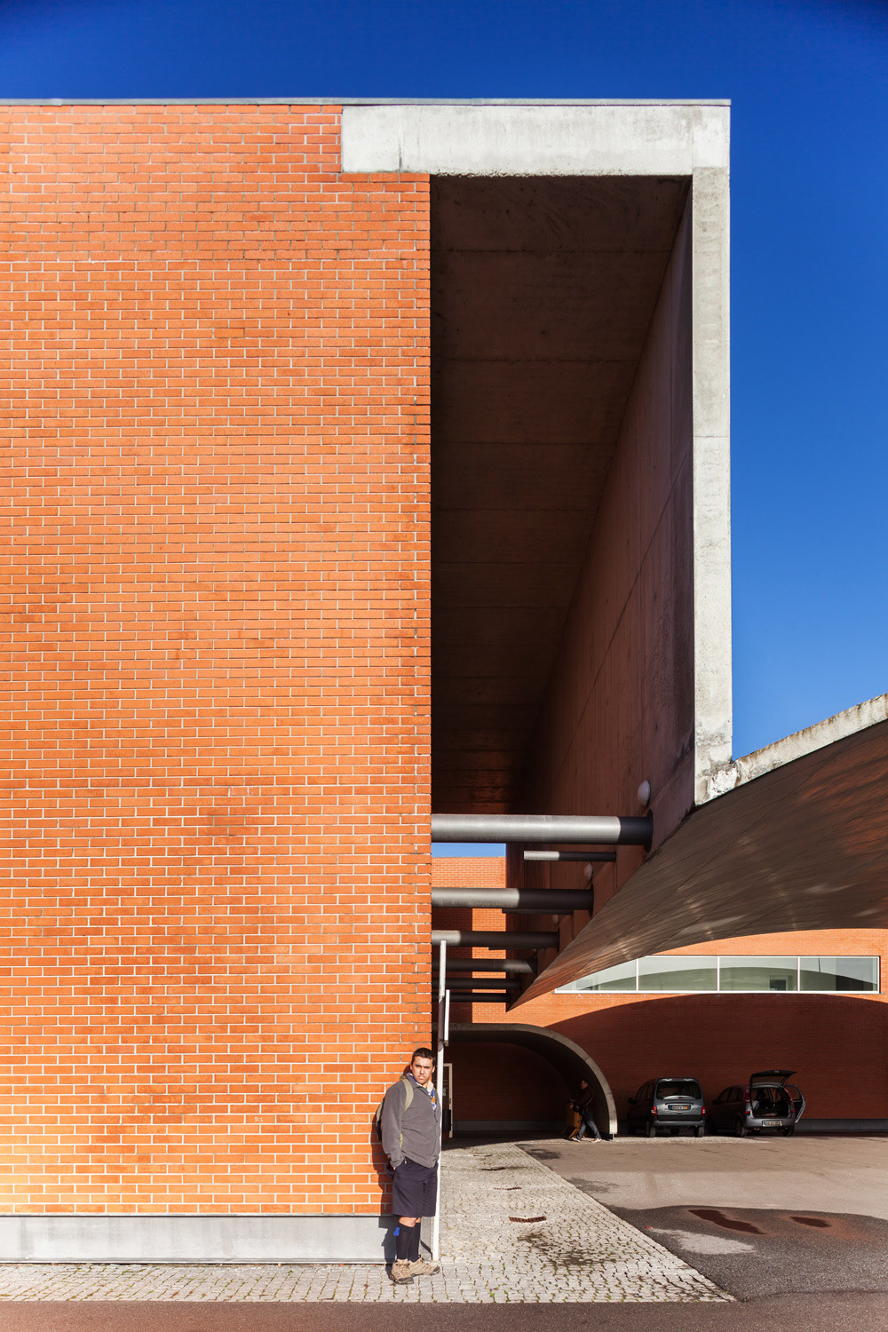 Fotografia de Arquitectura - Pavilhão Multiuso Gondomar - Alvaro Siza