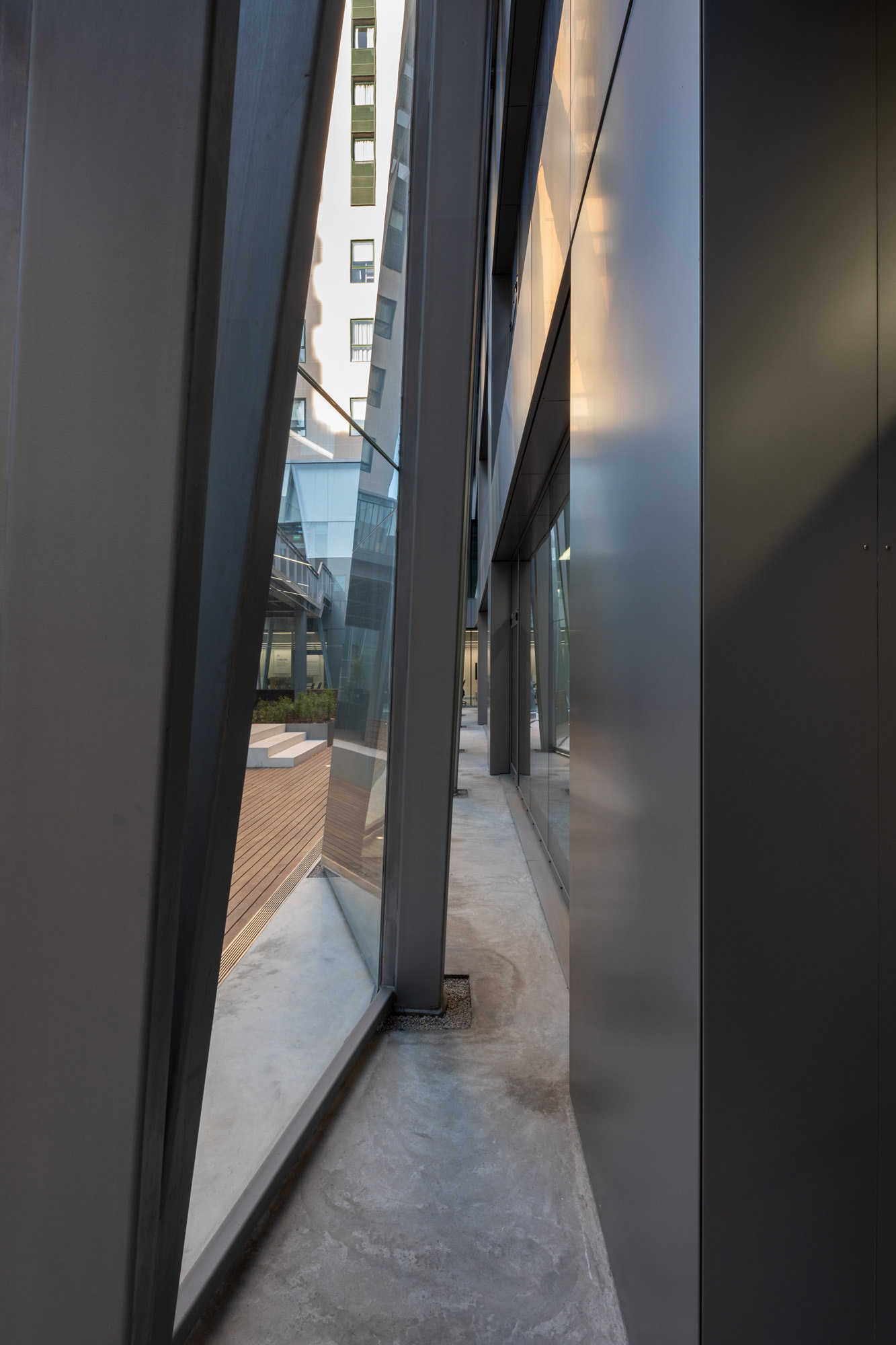 Fotografia de Arquitectura - Attilio Fiumarella - A Burmester Arquitectos Associados - Porto Business Plaza