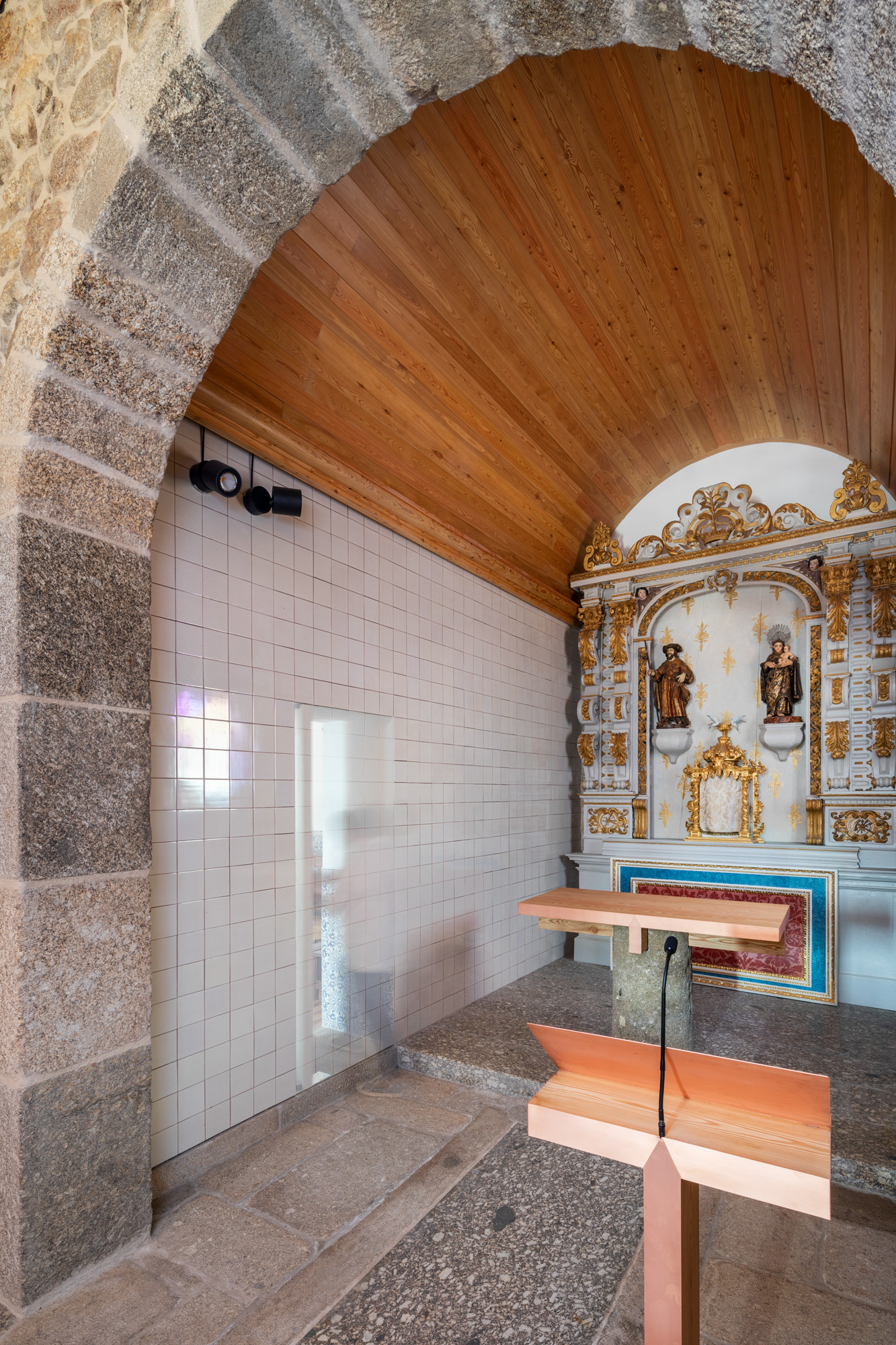 Fotografia de Arquitectura - Attilio Fiumarella - Nuno Capa Arquitecto - Igreja de Santiago