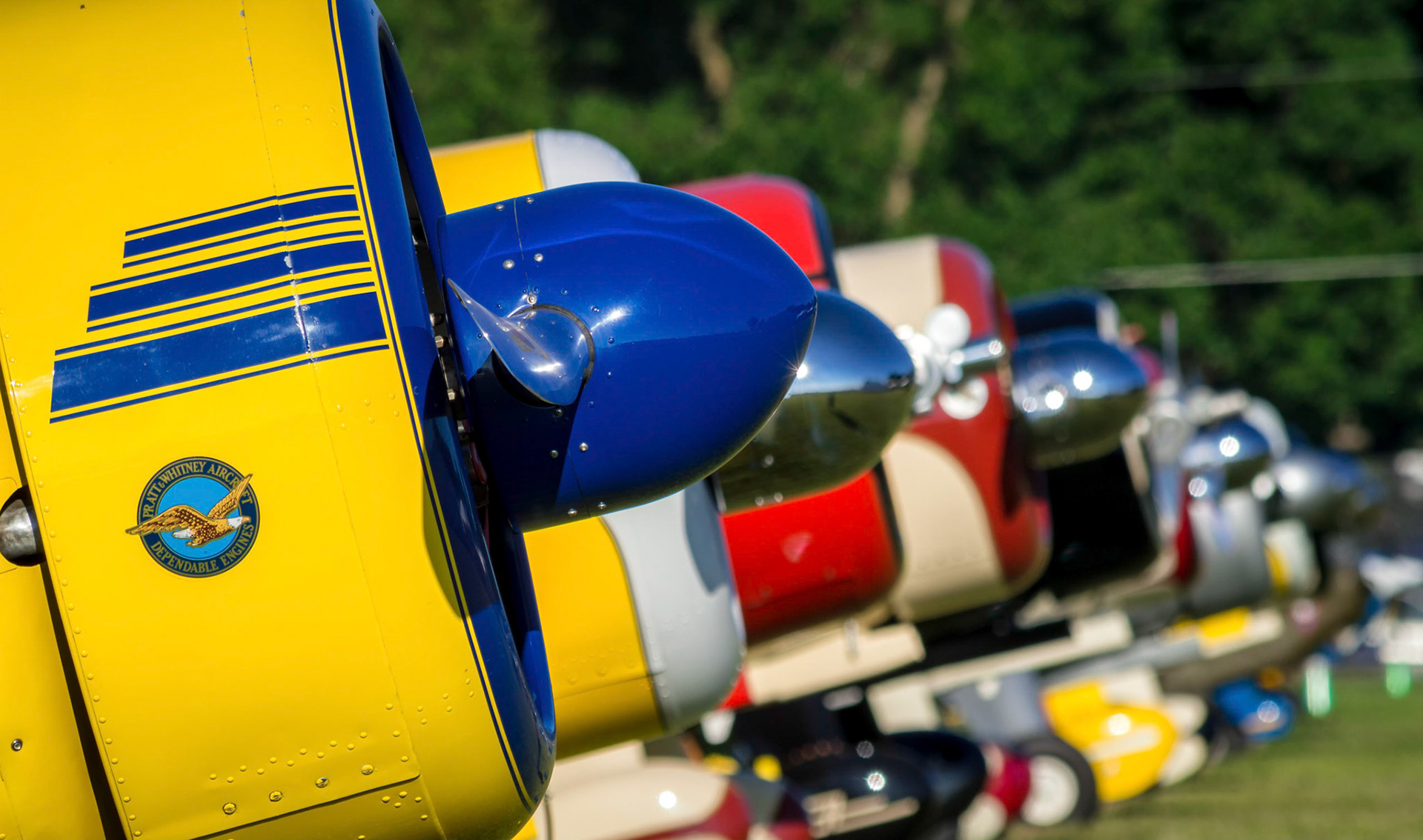 Row of Howard DGA-15s