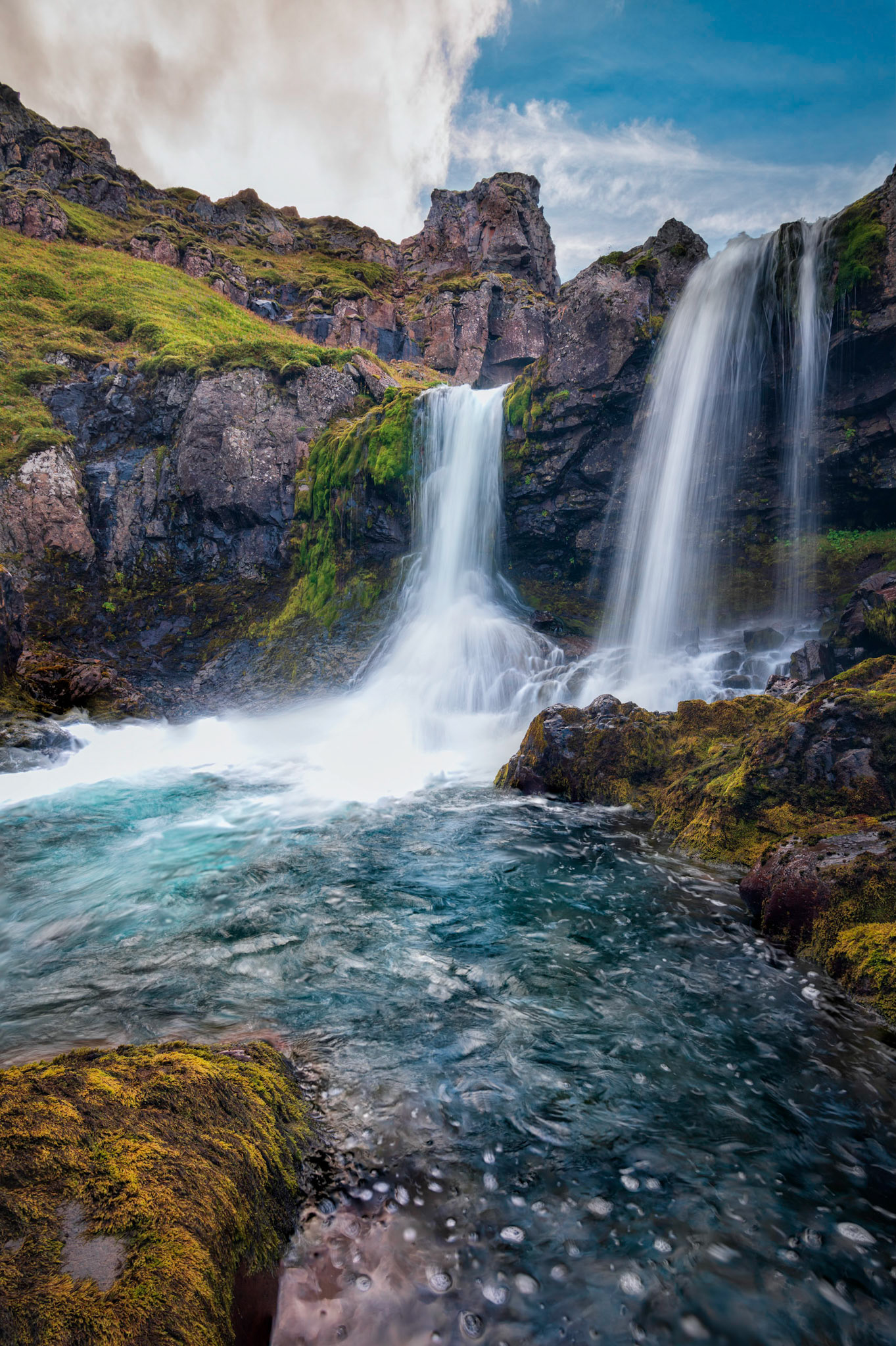 Klifbrekkufossar - Up Close