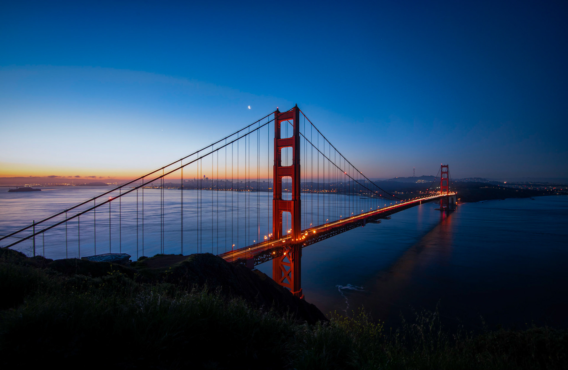 Golden Gate Bridge at Dawn